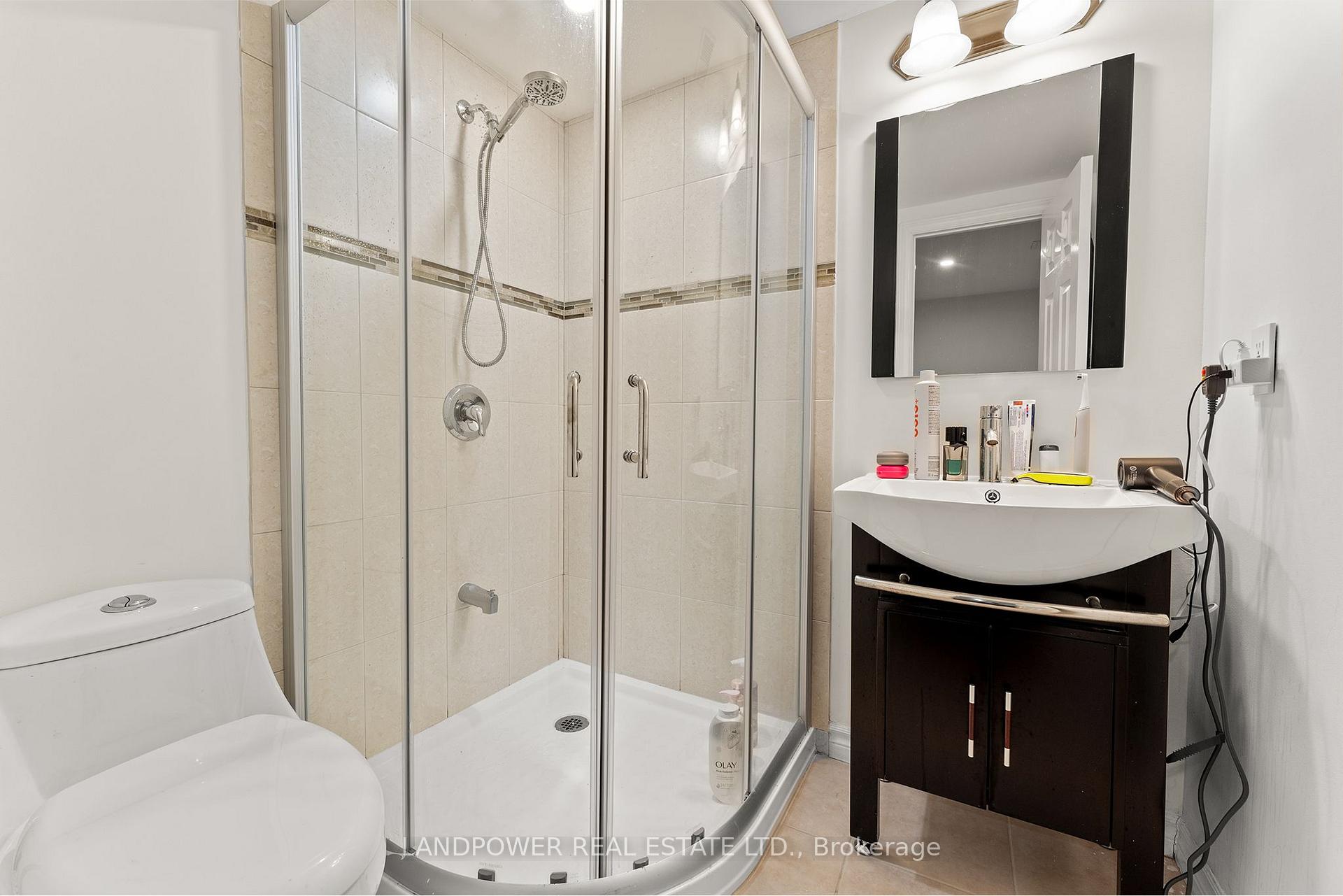 Photo 33 of 6 Melchior Crescent, Markham, Buttonville — HOMEH