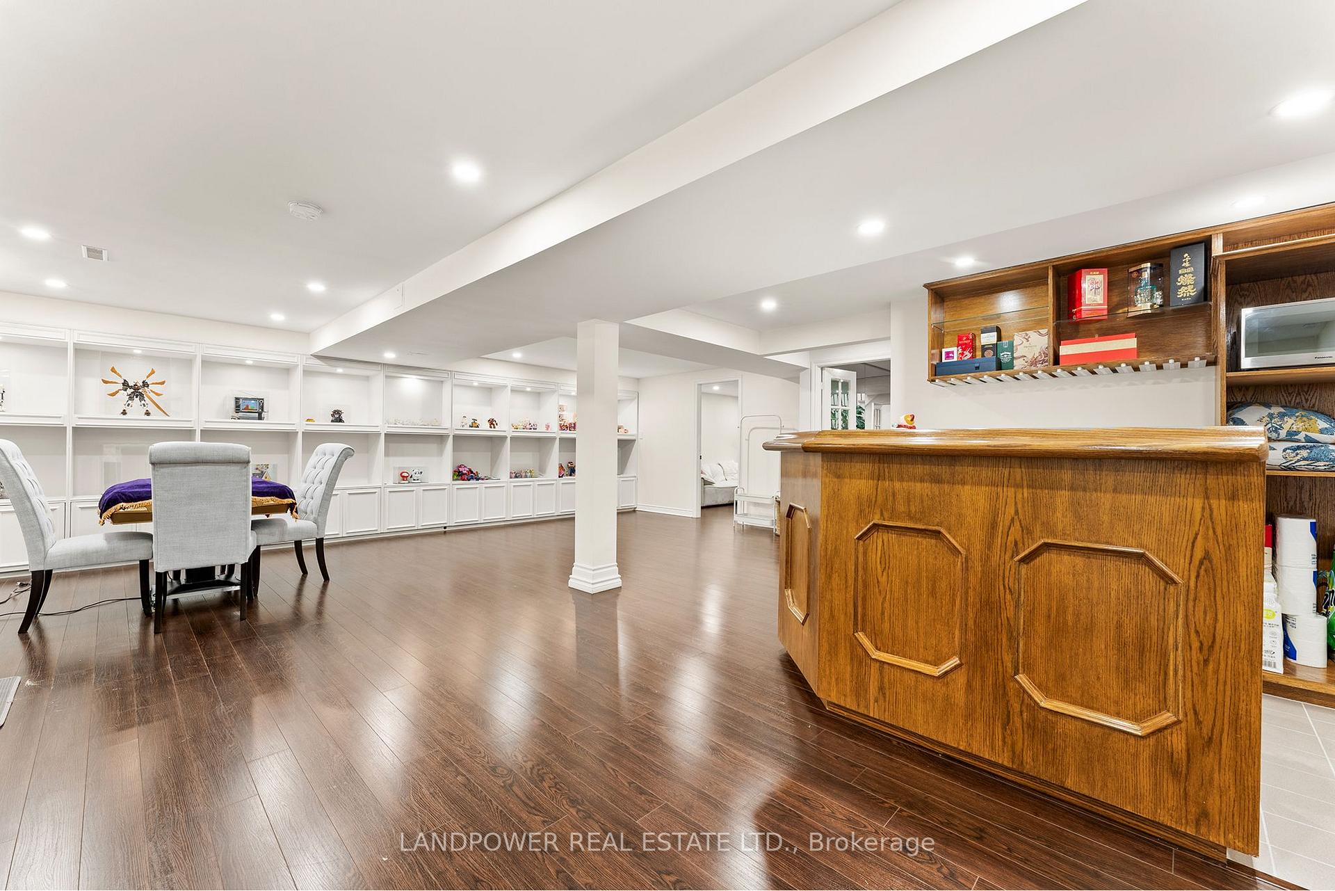Photo 35 of 6 Melchior Crescent, Markham, Buttonville — HOMEH