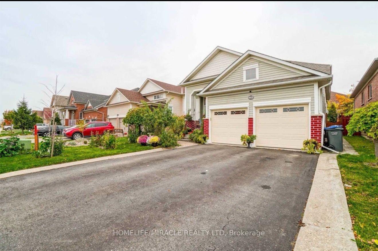 Photo 1 of 216 Van Scott Drive, Brampton, Northwest Sandalwood Parkway — HOMEH
