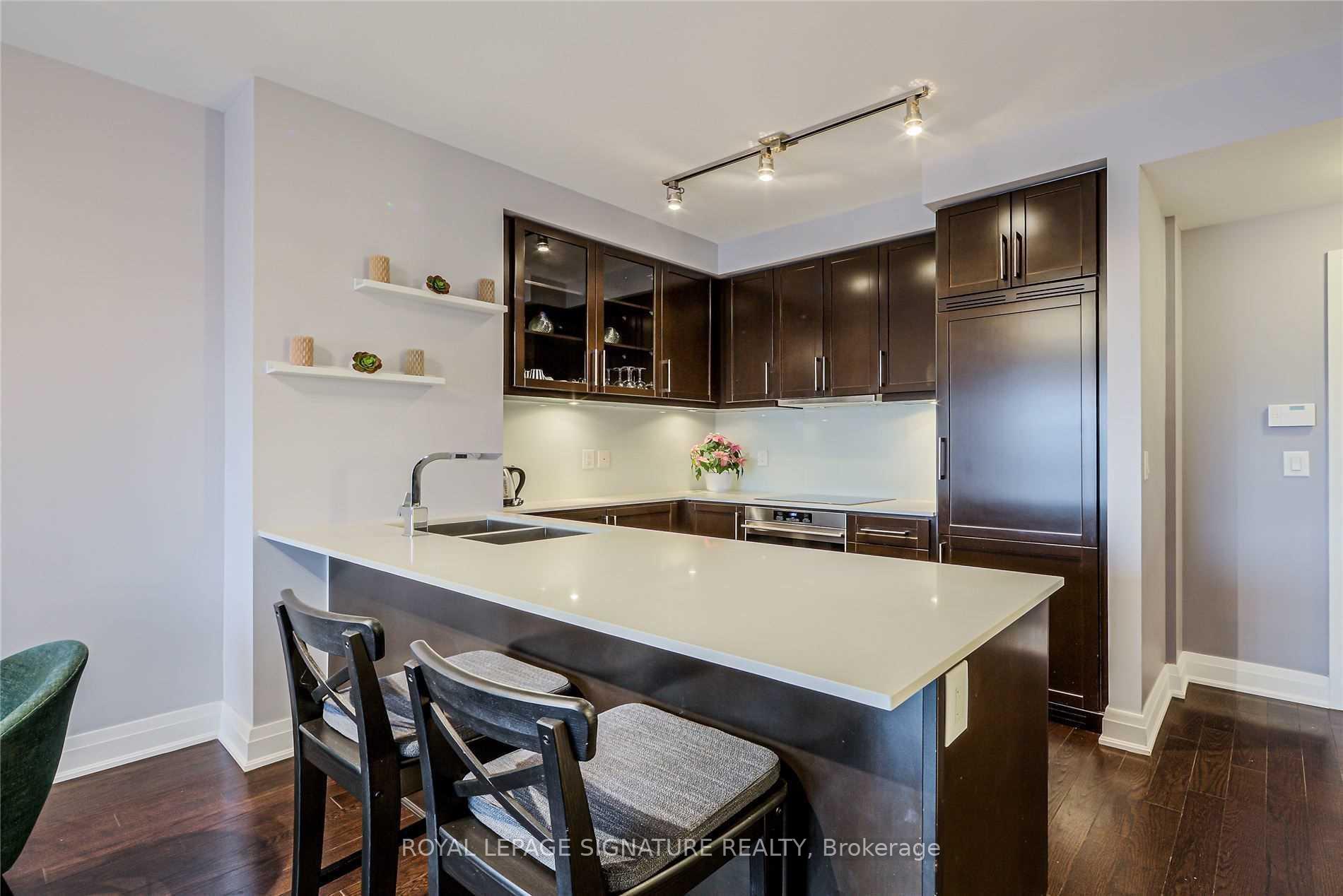 Photo 14 of Unit 408, 21 Clairtrell Road, North York, Willowdale East — HOMEH
