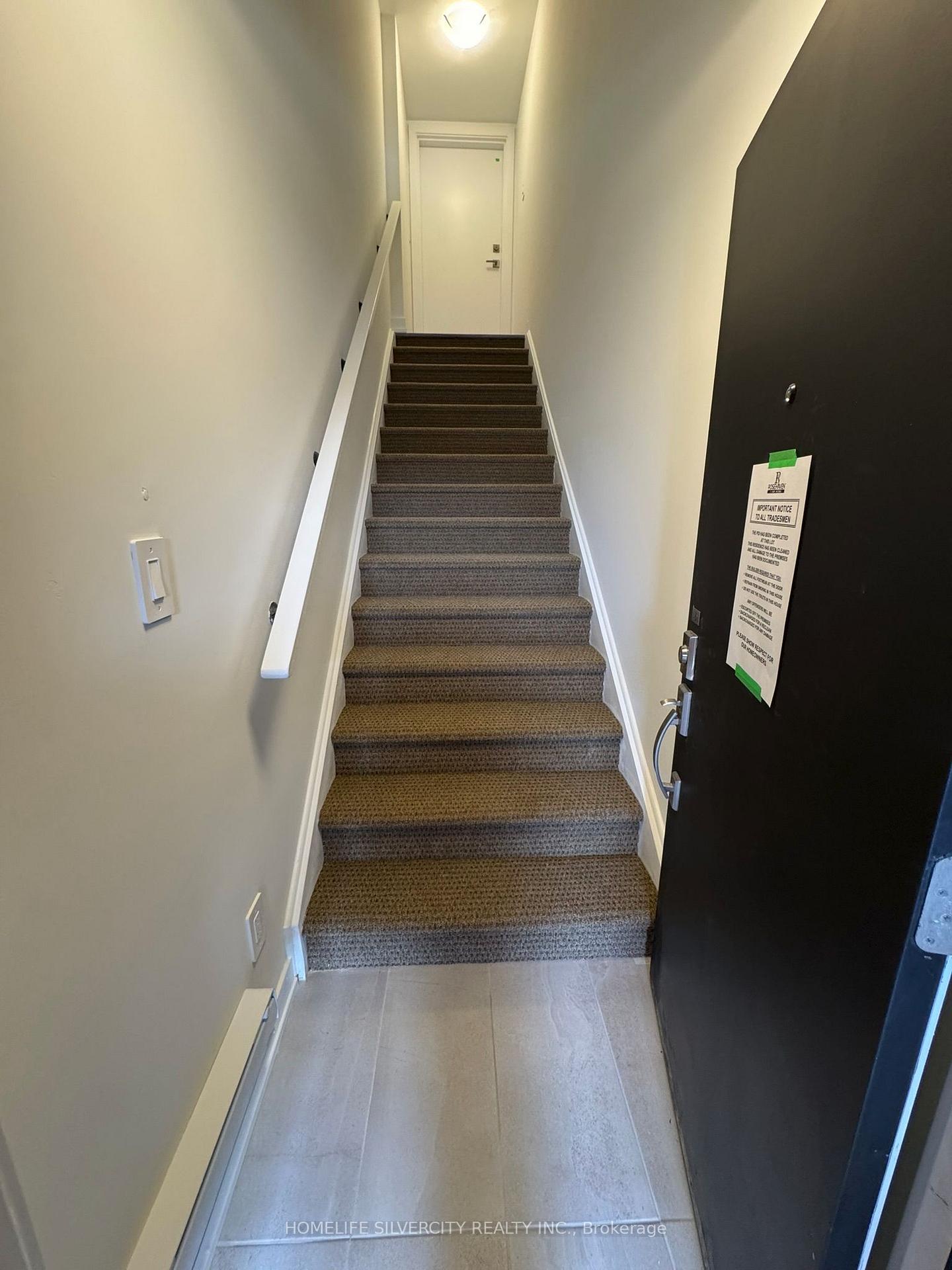 Photo 2 of 35 Romilly Avenue, Brampton, Northwest Brampton — HOMEH