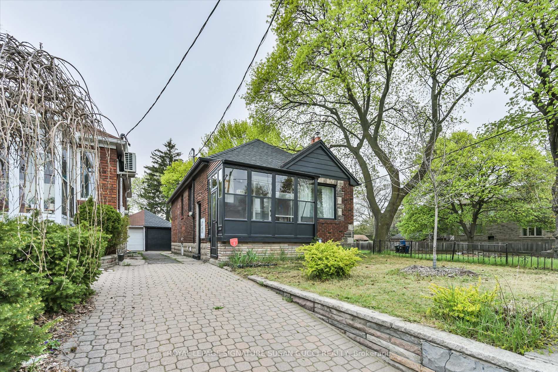 Photo 2 of 388 O'Connor Drive, Toronto, East York — HOMEH