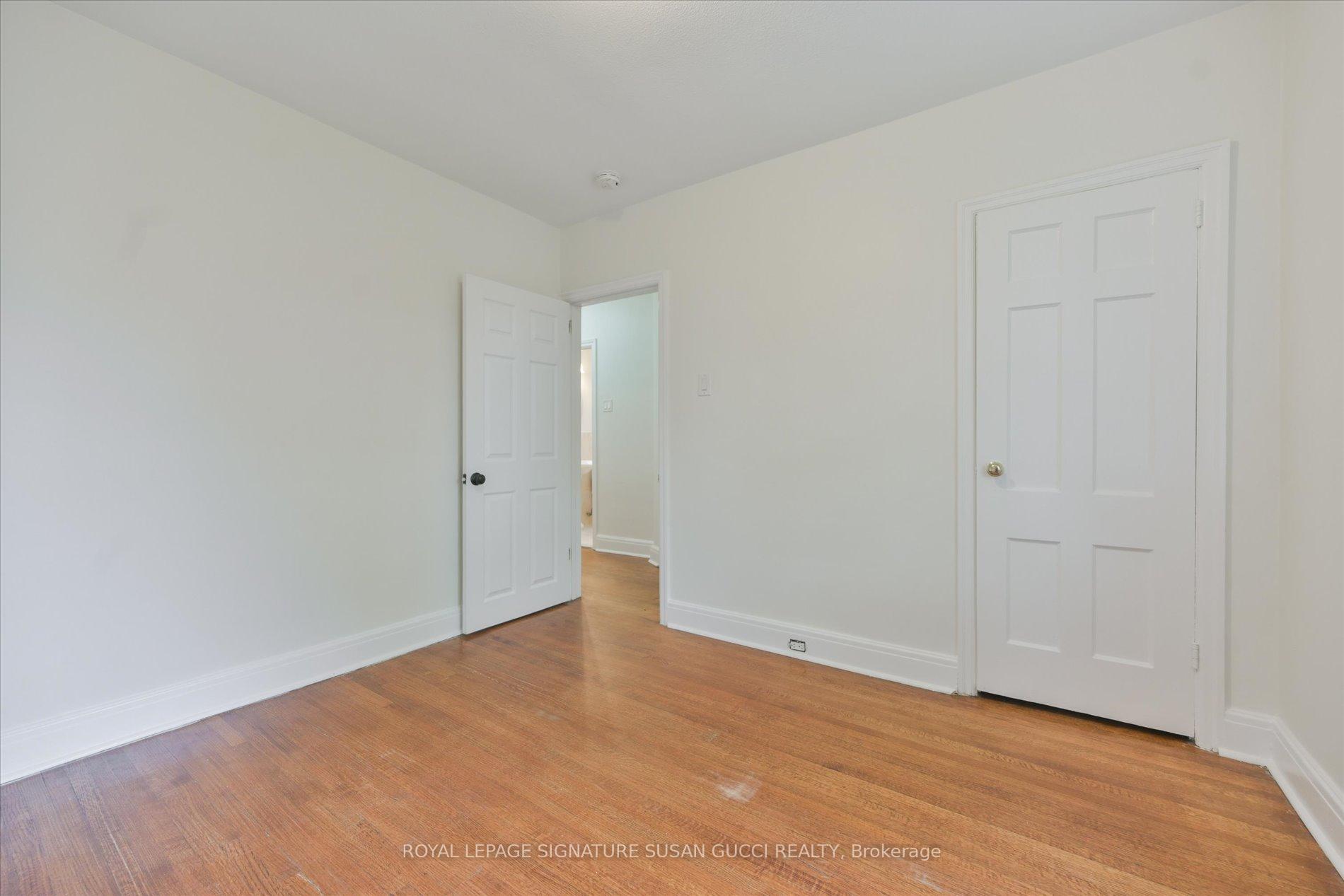 Photo 13 of 388 O'Connor Drive, Toronto, East York — HOMEH