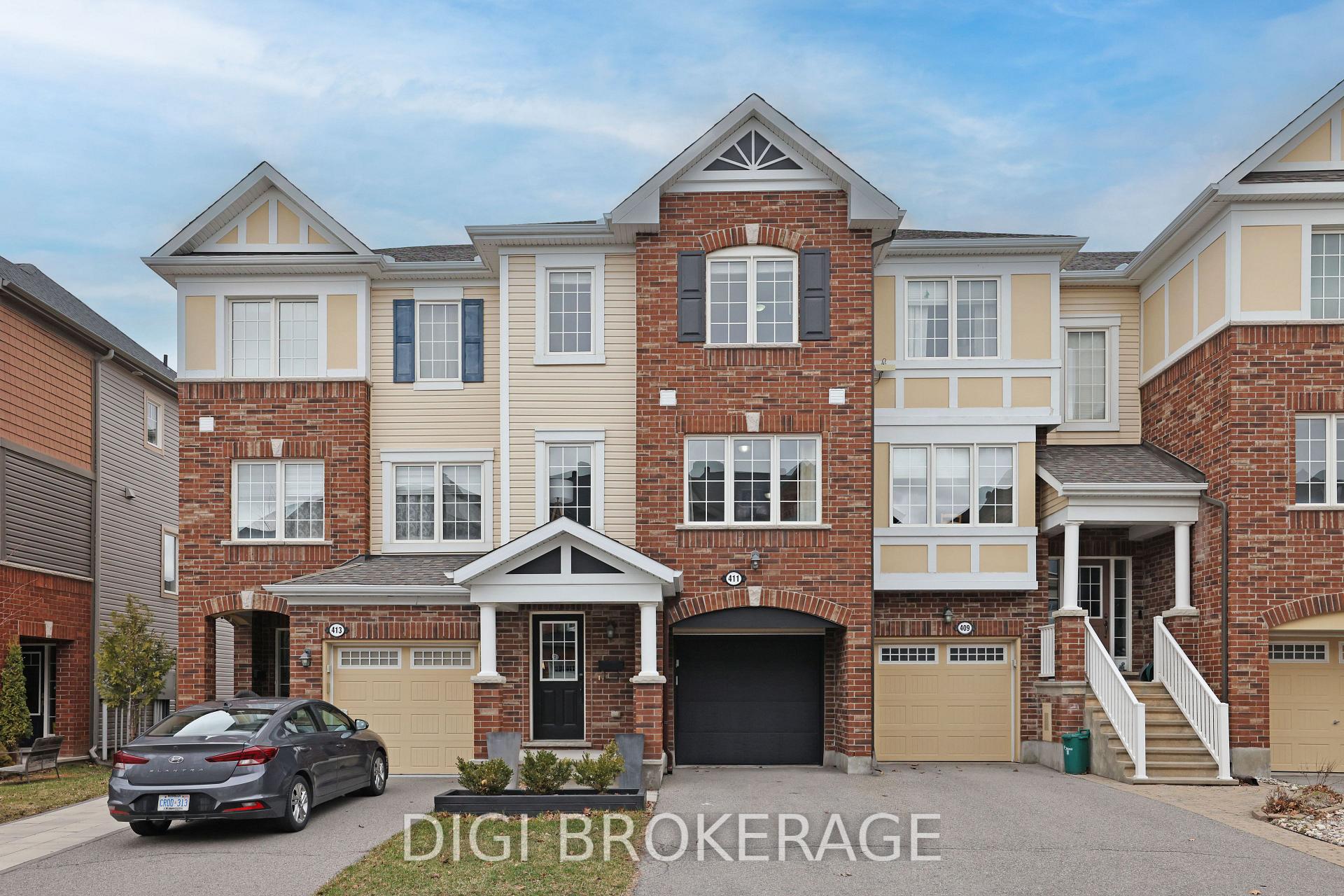 Photo 2 of 411 Coldwater Crescent, Ottawa, Kanata - Emerald Meadows/Trailwest — HOMEH