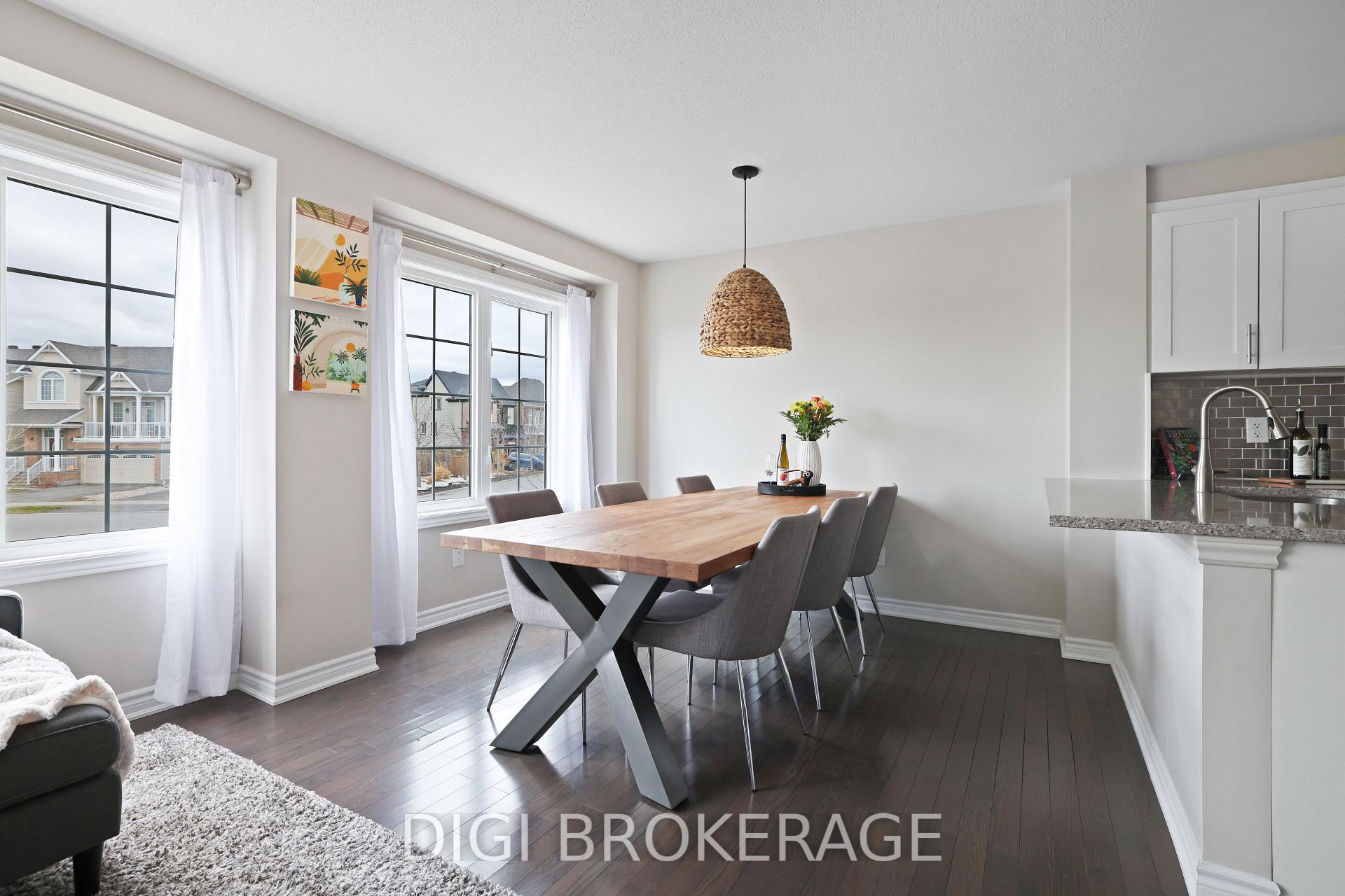 Photo 13 of 411 Coldwater Crescent, Ottawa, Kanata - Emerald Meadows/Trailwest — HOMEH
