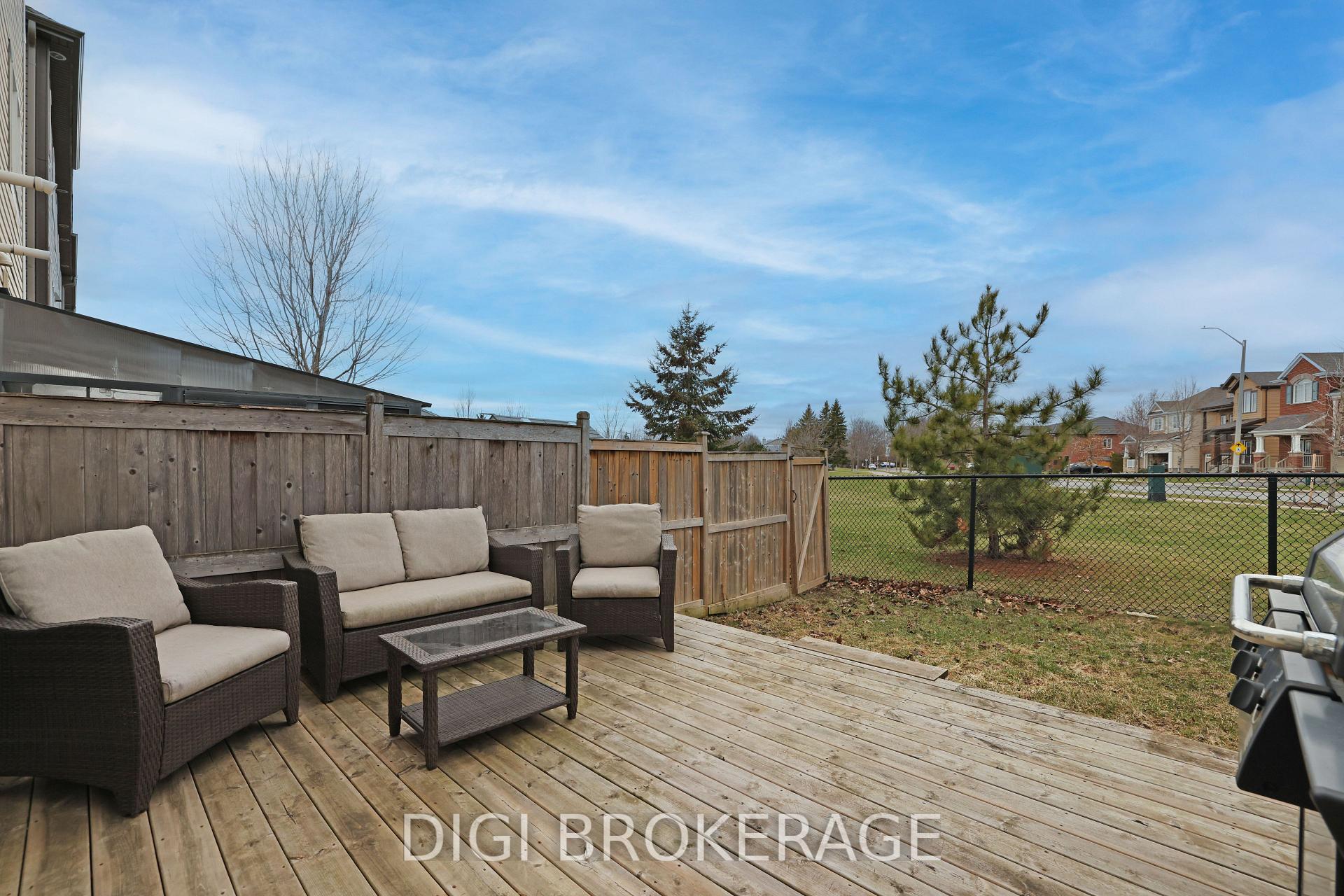 Photo 34 of 411 Coldwater Crescent, Ottawa, Kanata - Emerald Meadows/Trailwest — HOMEH