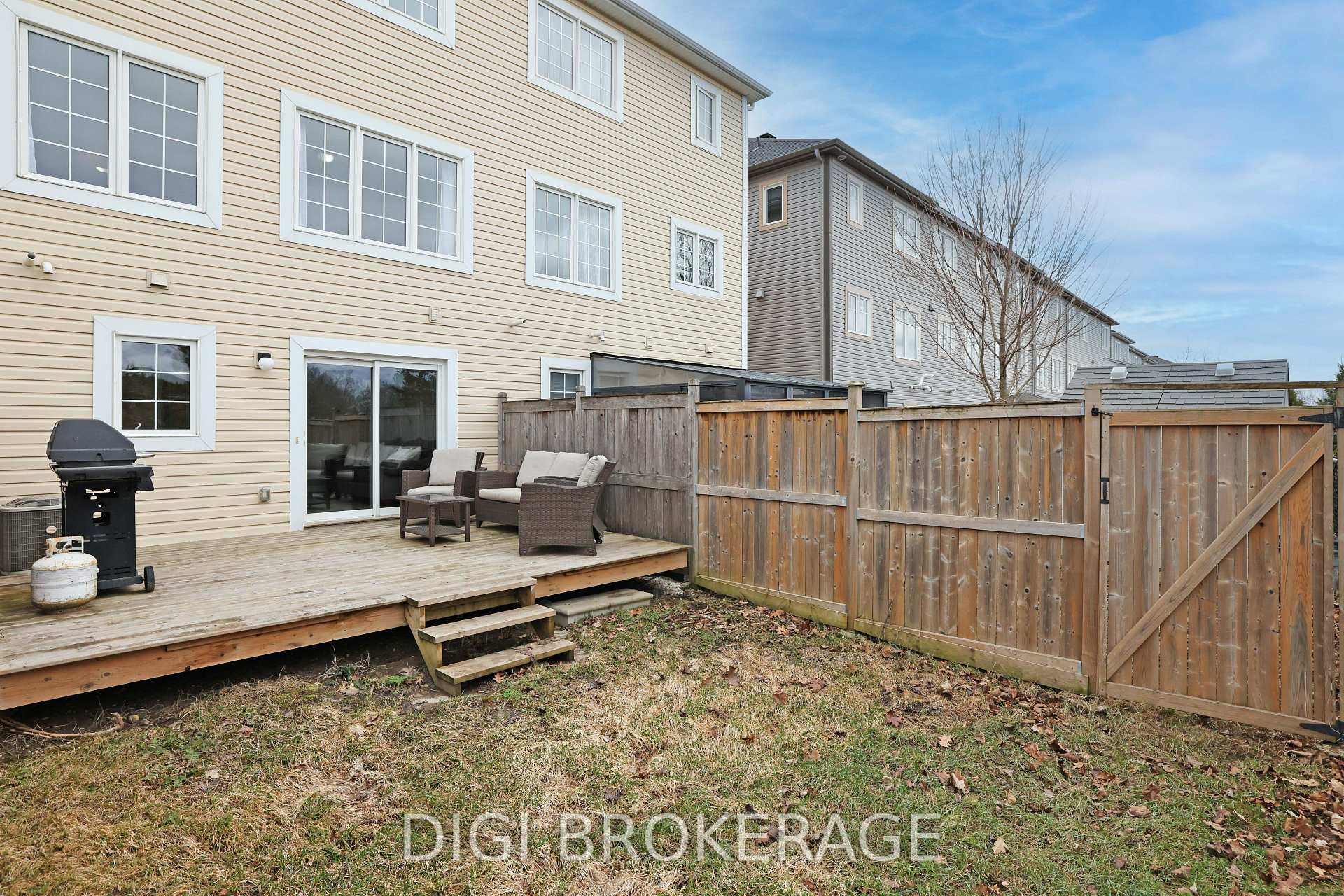 Photo 35 of 411 Coldwater Crescent, Ottawa, Kanata - Emerald Meadows/Trailwest — HOMEH
