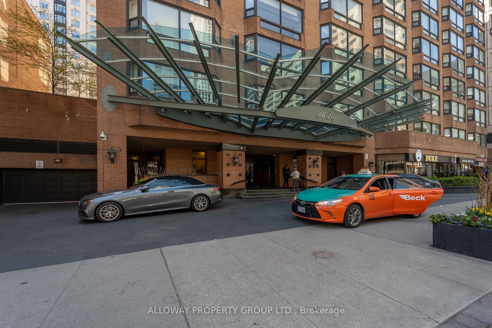 Photo 2 of Unit 1305, 1166 Bay Street, Toronto, Bay Street Corridor — HOMEH