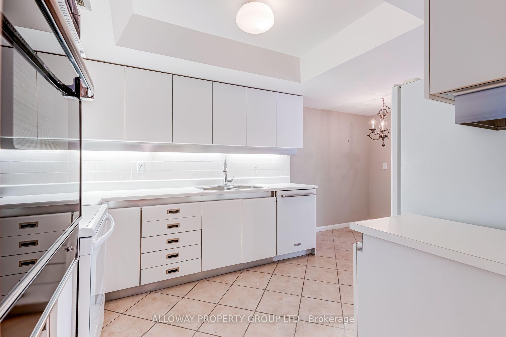 Photo 13 of Unit 1305, 1166 Bay Street, Toronto, Bay Street Corridor — HOMEH