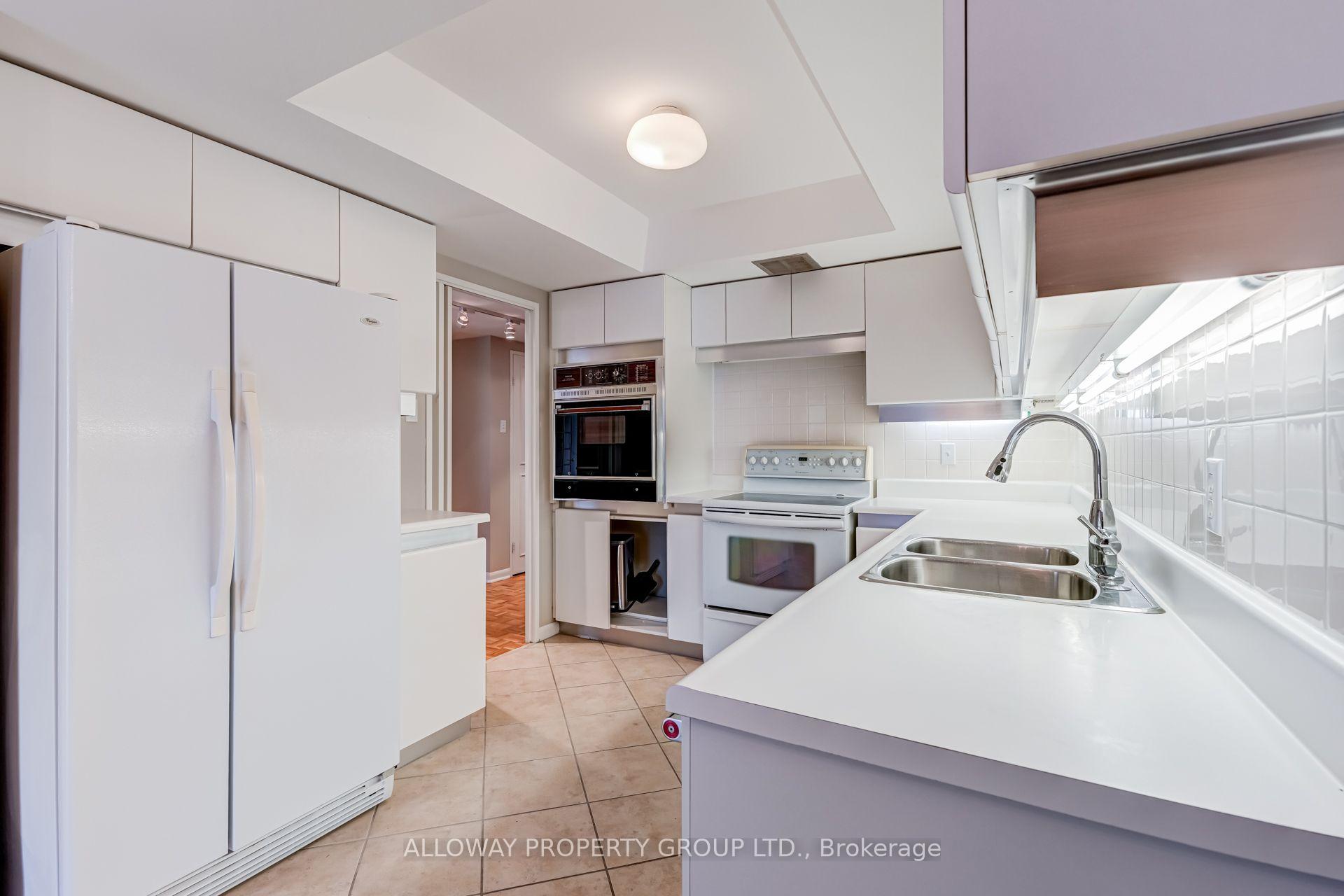 Photo 15 of Unit 1305, 1166 Bay Street, Toronto, Bay Street Corridor — HOMEH