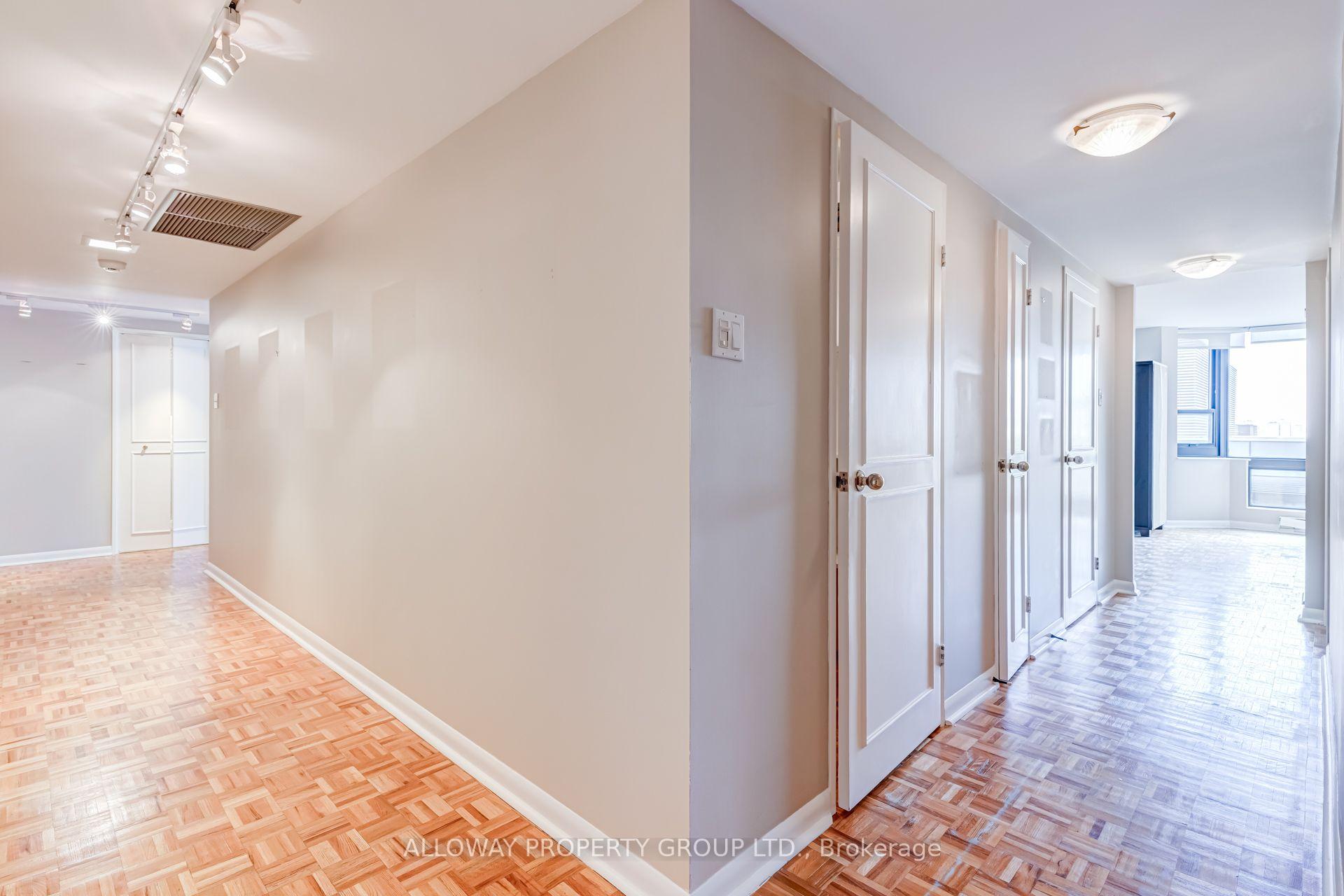 Photo 27 of Unit 1305, 1166 Bay Street, Toronto, Bay Street Corridor — HOMEH