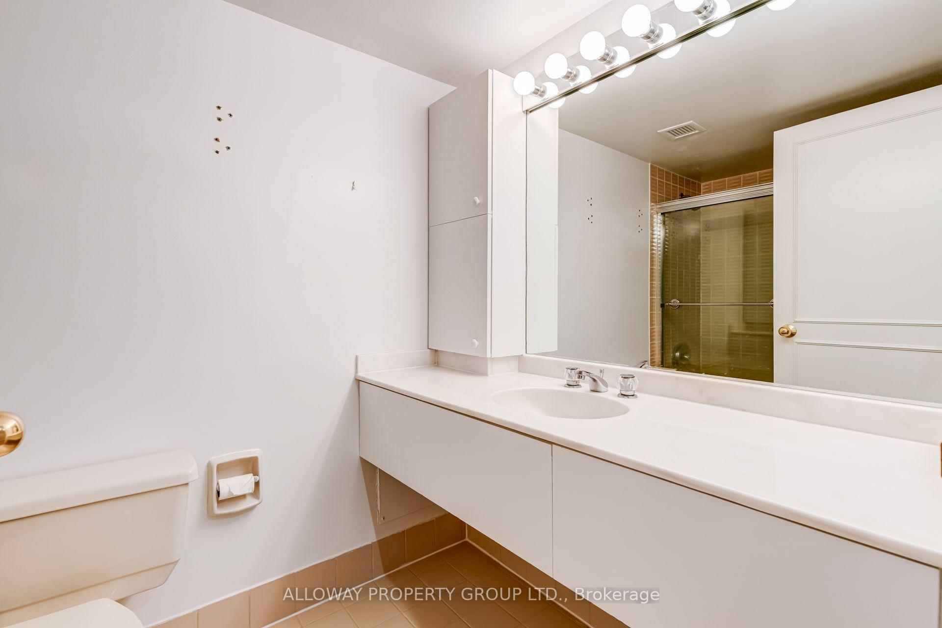 Photo 31 of Unit 1305, 1166 Bay Street, Toronto, Bay Street Corridor — HOMEH