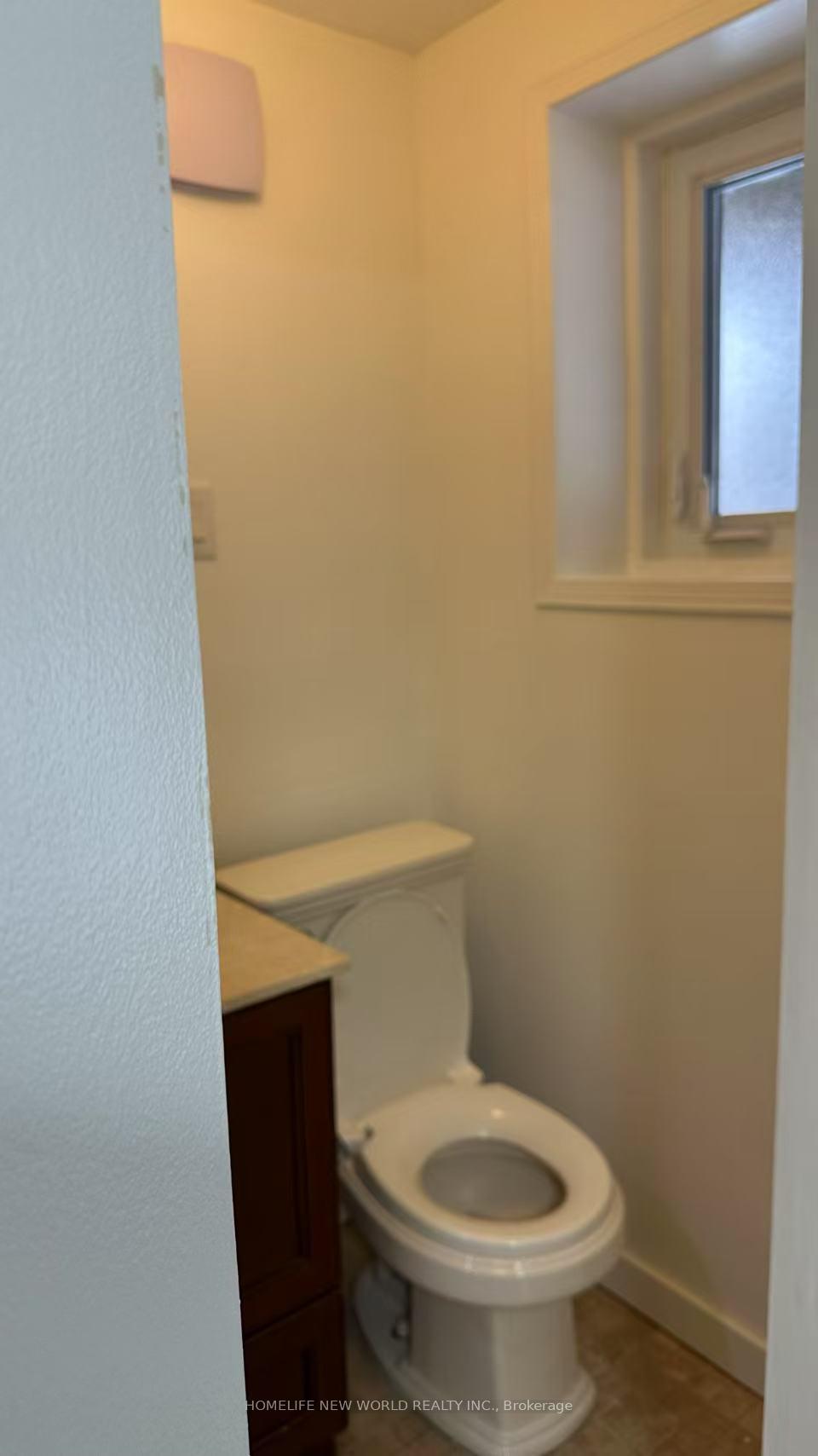 Photo 18 of Unit Basment, 929 Clarkson Road, Mississauga, Clarkson — HOMEH