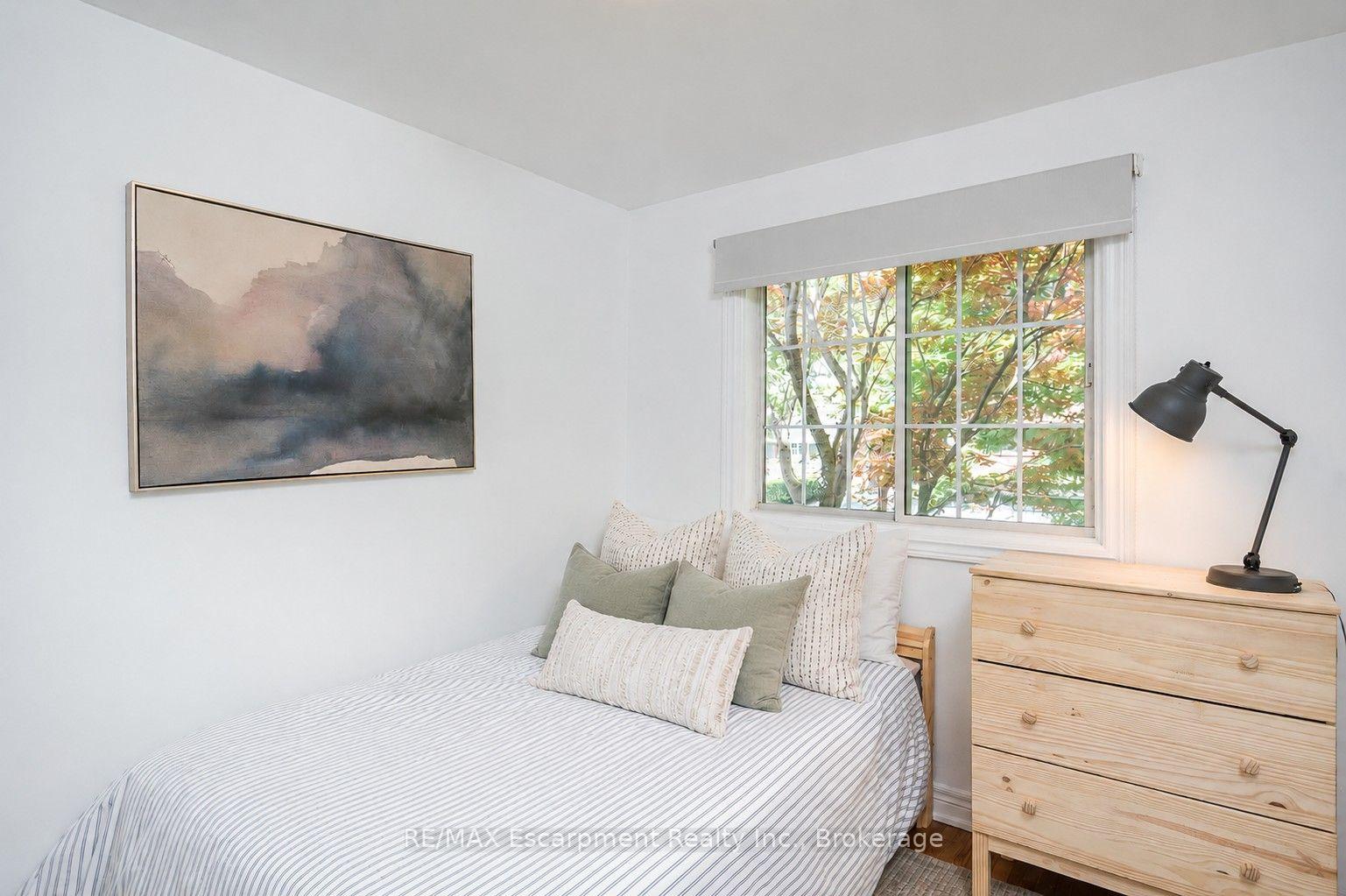 Photo 26 of 5410 Clive Crescent, Burlington, Appleby — HOMEH