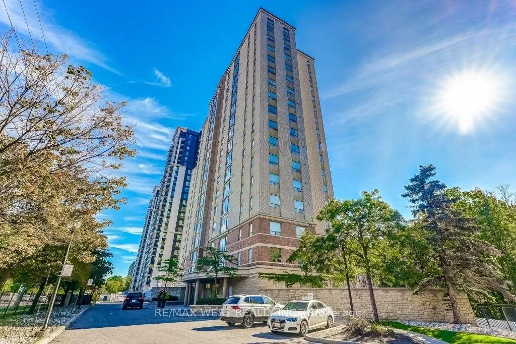 Photo 2 of Unit 1606, 200 Burnhamthorpe Road E, Mississauga, Mississauga Valleys — HOMEH