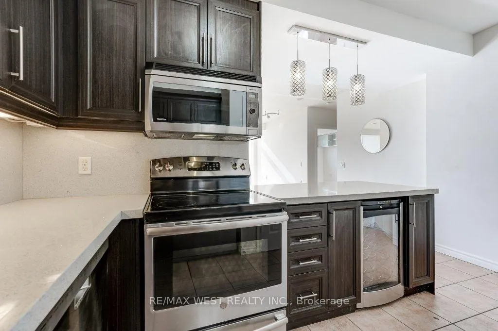 Photo 7 of Unit 1606, 200 Burnhamthorpe Road E, Mississauga, Mississauga Valleys — HOMEH