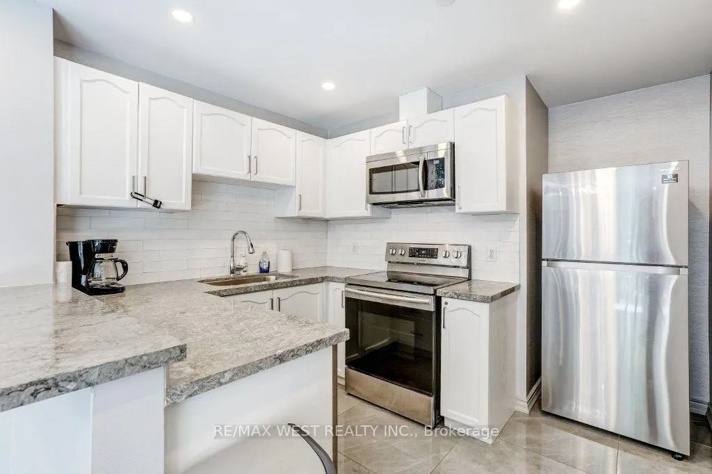 Photo 26 of Unit 1606, 200 Burnhamthorpe Road E, Mississauga, Mississauga Valleys — HOMEH