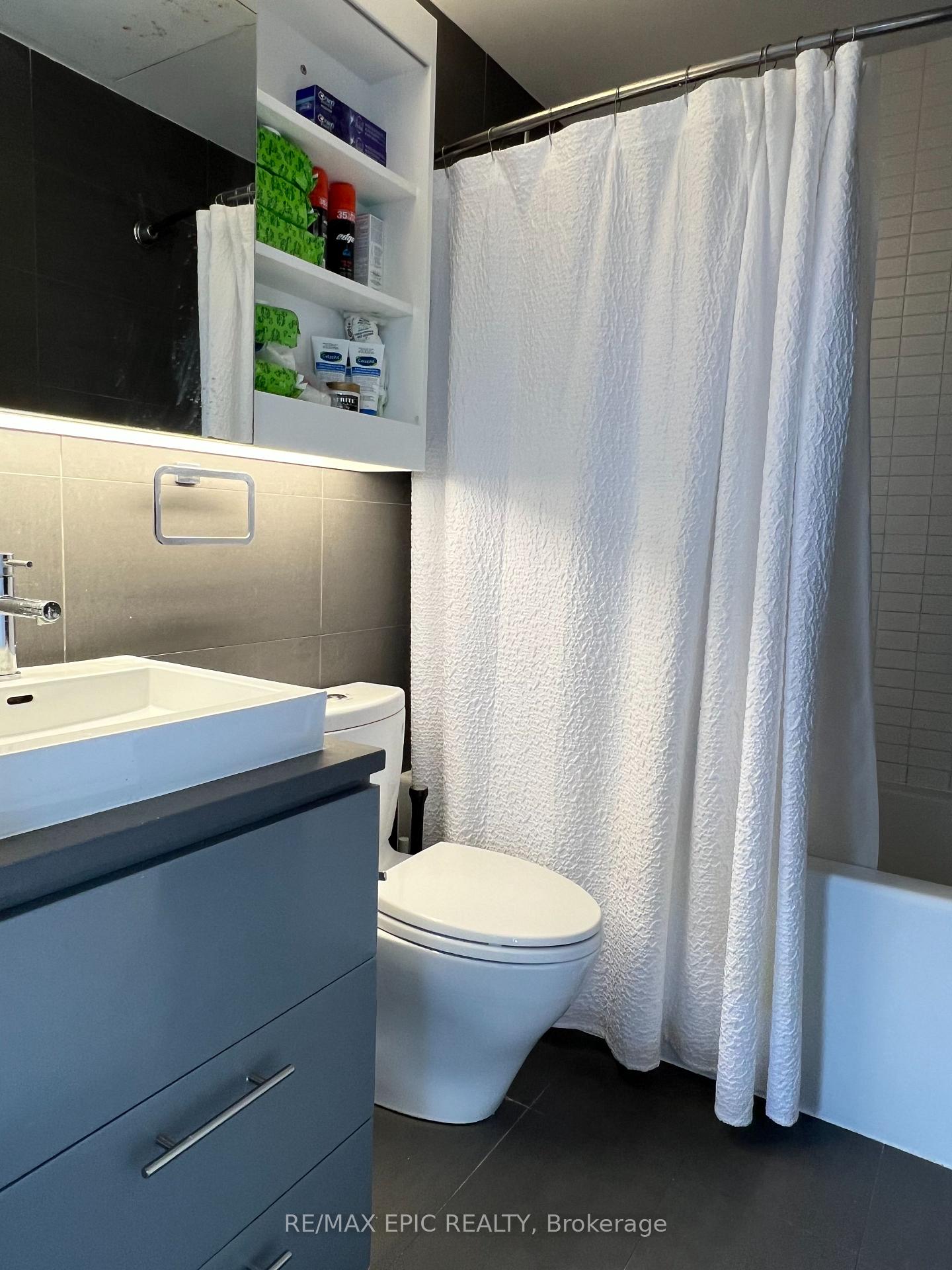 Photo 15 of Unit 1003, 51 Trolley Crescent, Toronto, Moss Park — HOMEH