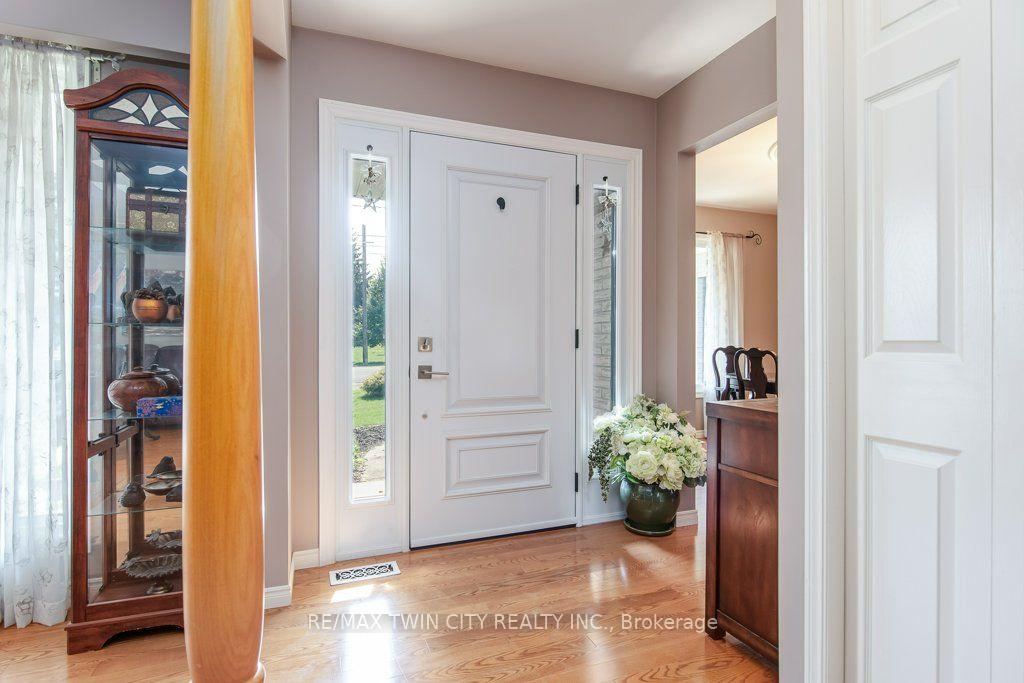 Photo 8 of 108 Queensway Drive, Woolwich — HOMEH