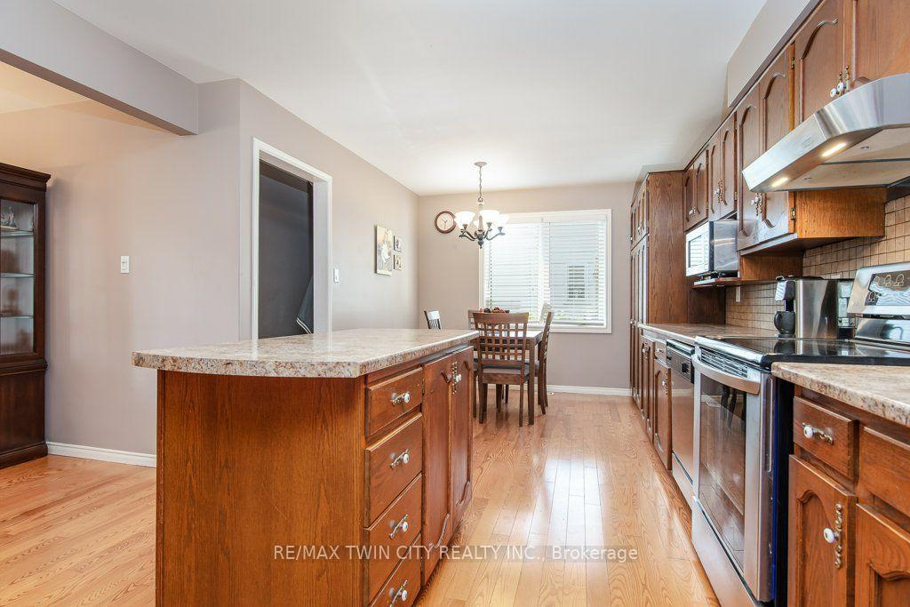 Photo 17 of 108 Queensway Drive, Woolwich — HOMEH