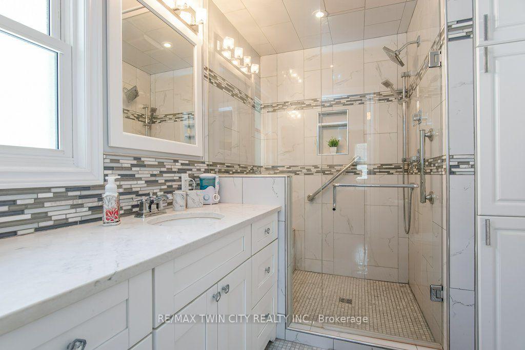 Photo 23 of 108 Queensway Drive, Woolwich — HOMEH