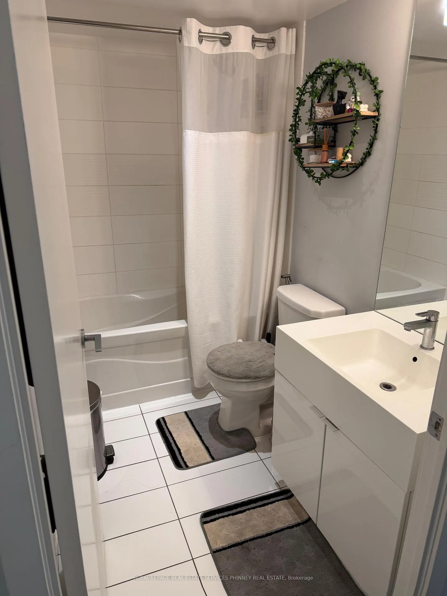 Photo 8 of Unit 651, 10 Capreol Court, Toronto, Waterfront Communities — HOMEH
