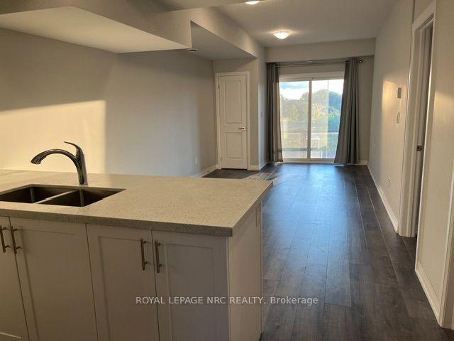 Photo 3 of Unit 46, 6705 Cropp Street, Niagara Falls, Morrison — HOMEH