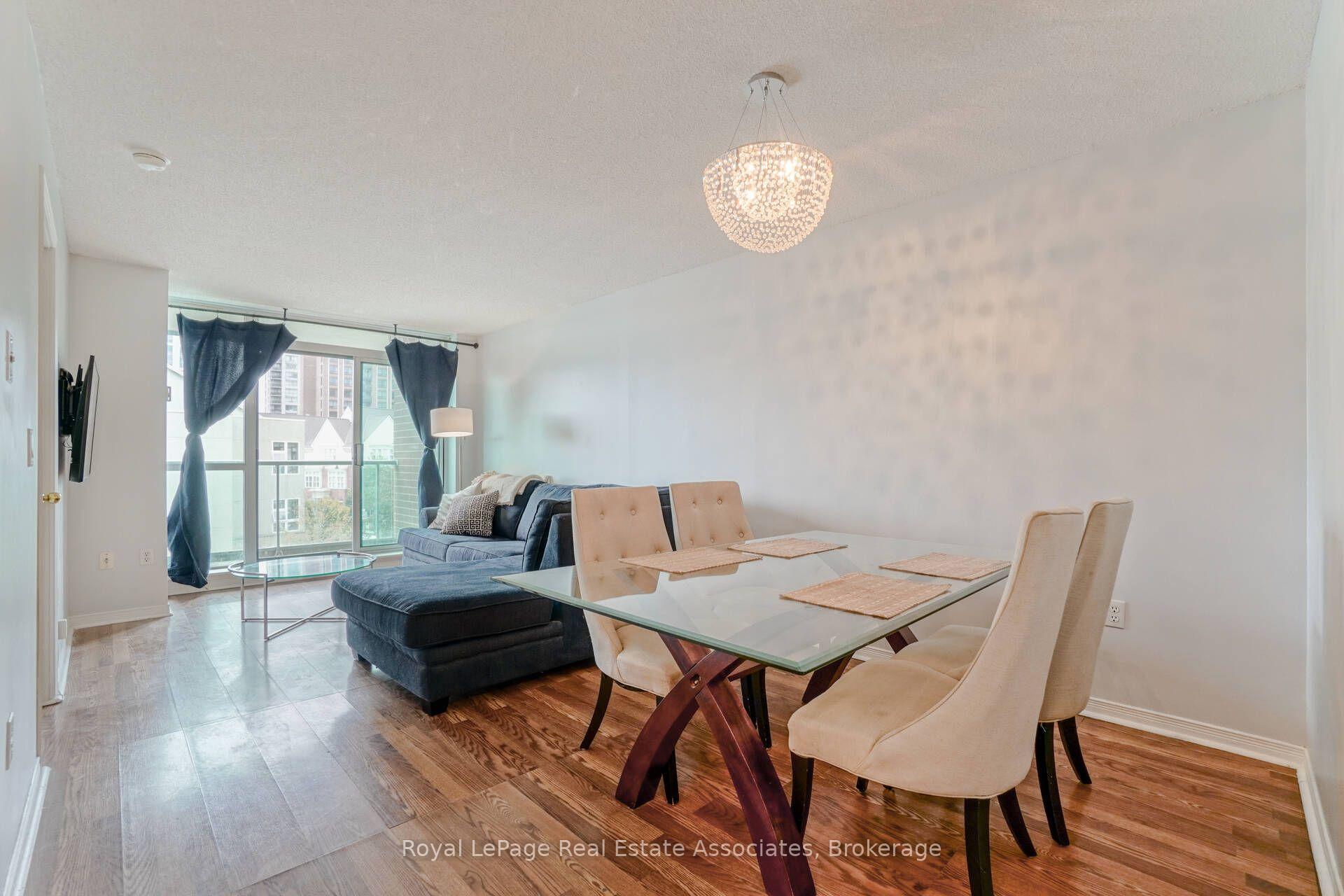 Photo 11 of Unit 306, 11 Michael Power Place, Etobicoke, Islington-City Centre West — HOMEH