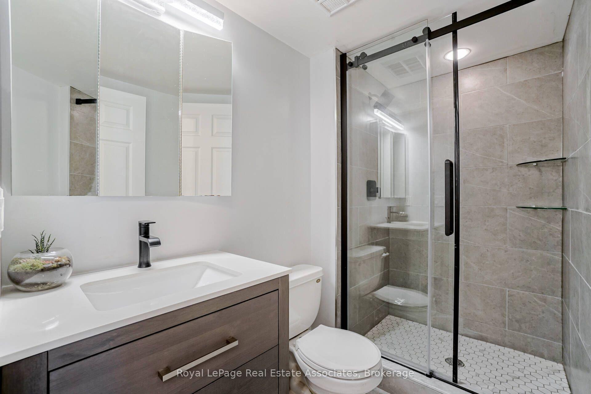 Photo 15 of Unit 306, 11 Michael Power Place, Etobicoke, Islington-City Centre West — HOMEH