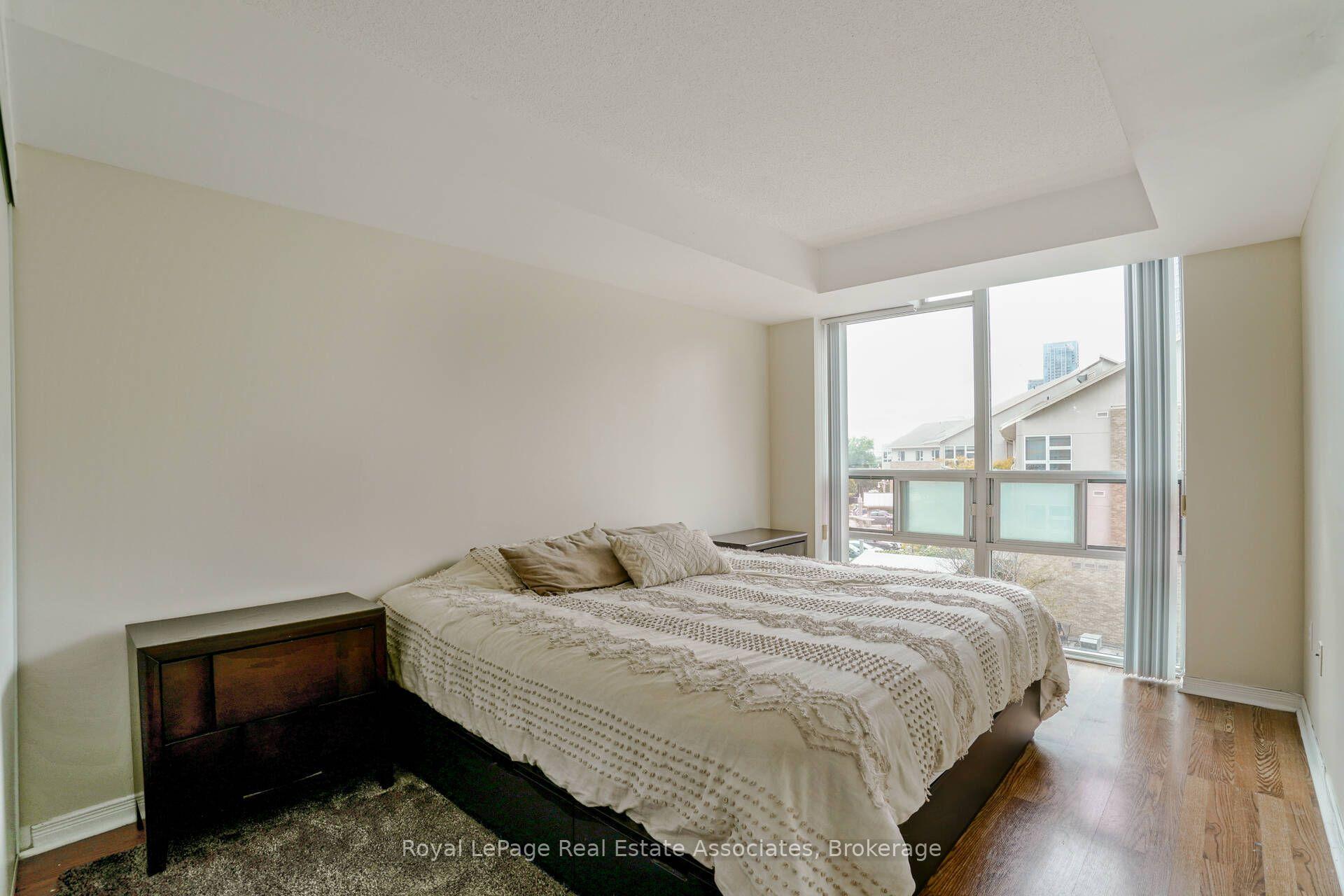 Photo 17 of Unit 306, 11 Michael Power Place, Etobicoke, Islington-City Centre West — HOMEH