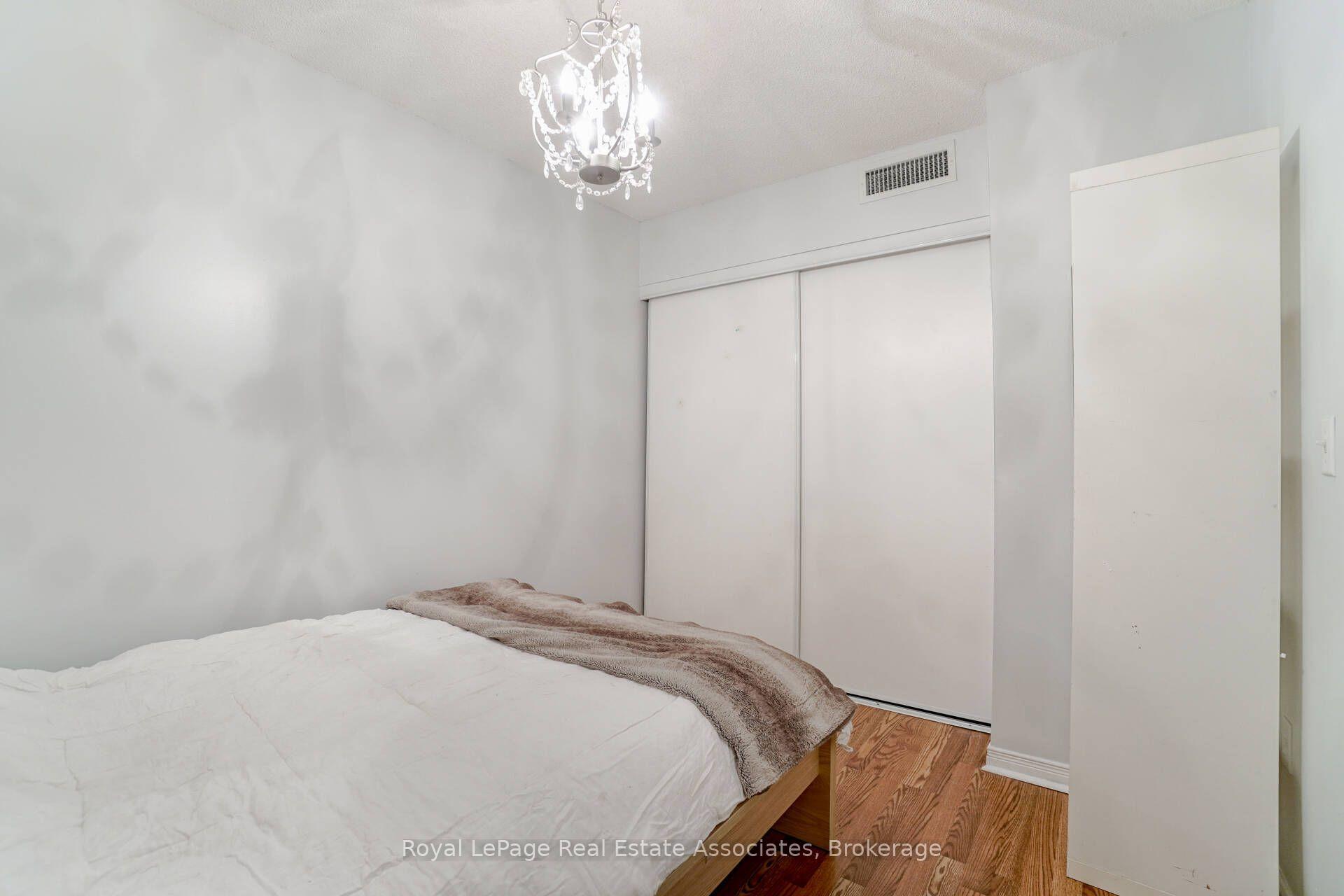 Photo 21 of Unit 306, 11 Michael Power Place, Etobicoke, Islington-City Centre West — HOMEH