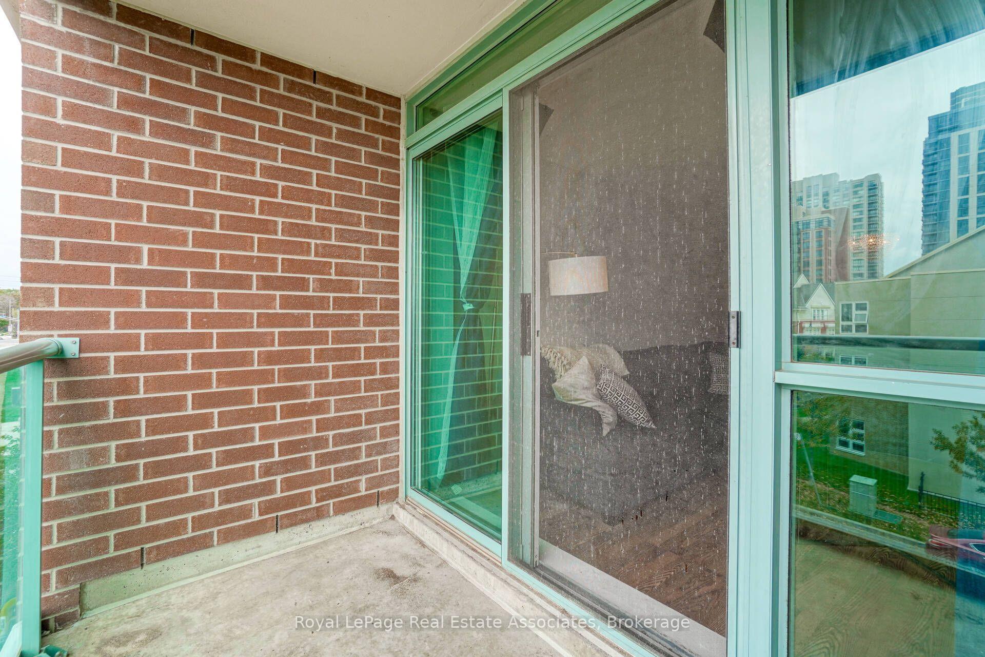 Photo 22 of Unit 306, 11 Michael Power Place, Etobicoke, Islington-City Centre West — HOMEH