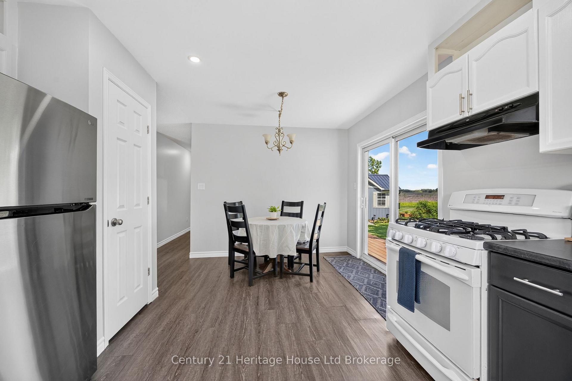 Photo 20 of 34679 Third Line, Southwold, Rural Southwold — HOMEH