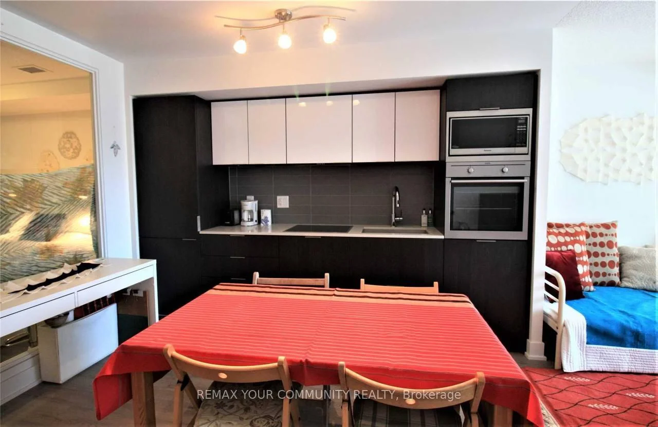 Photo 18 of Unit 913, 318 Richmond Street W, Toronto, Waterfront Communities — HOMEH