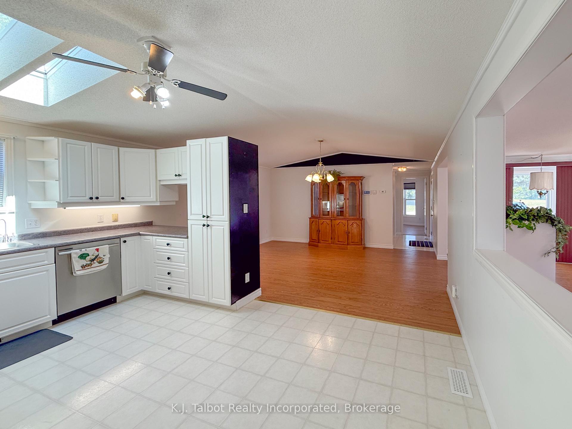 Photo 29 of 55 Algonquin Lane, Ashfield-Colborne-Wawanosh, Colborne — HOMEH