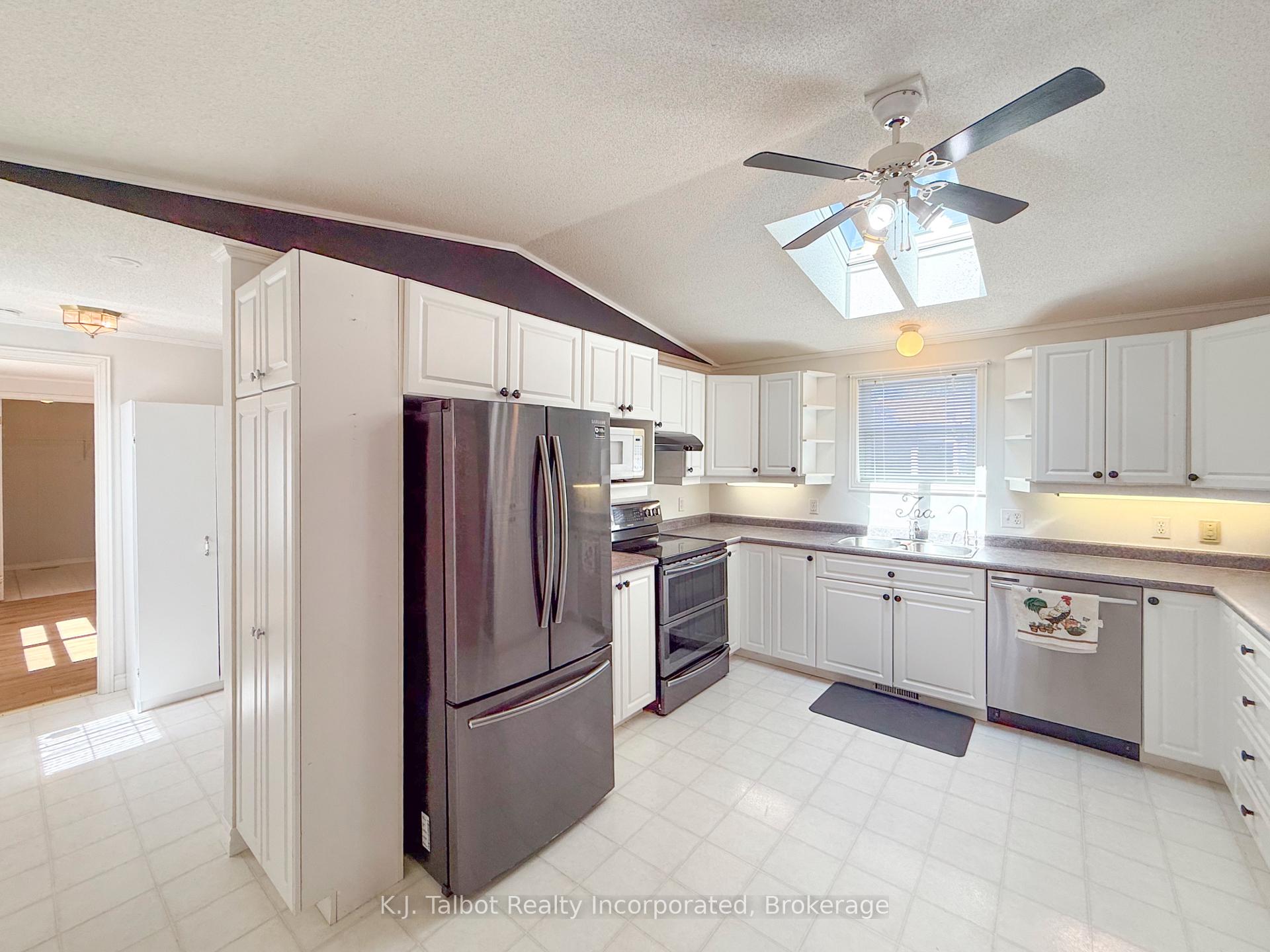 Photo 30 of 55 Algonquin Lane, Ashfield-Colborne-Wawanosh, Colborne — HOMEH