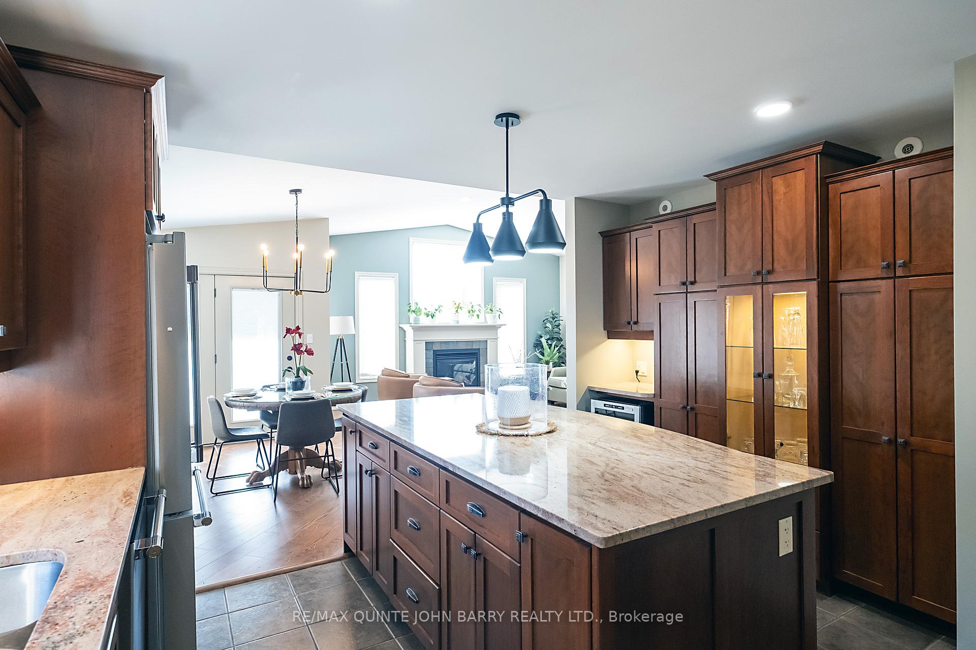 Photo 13 of 4 Hickory Court, Brighton — HOMEH