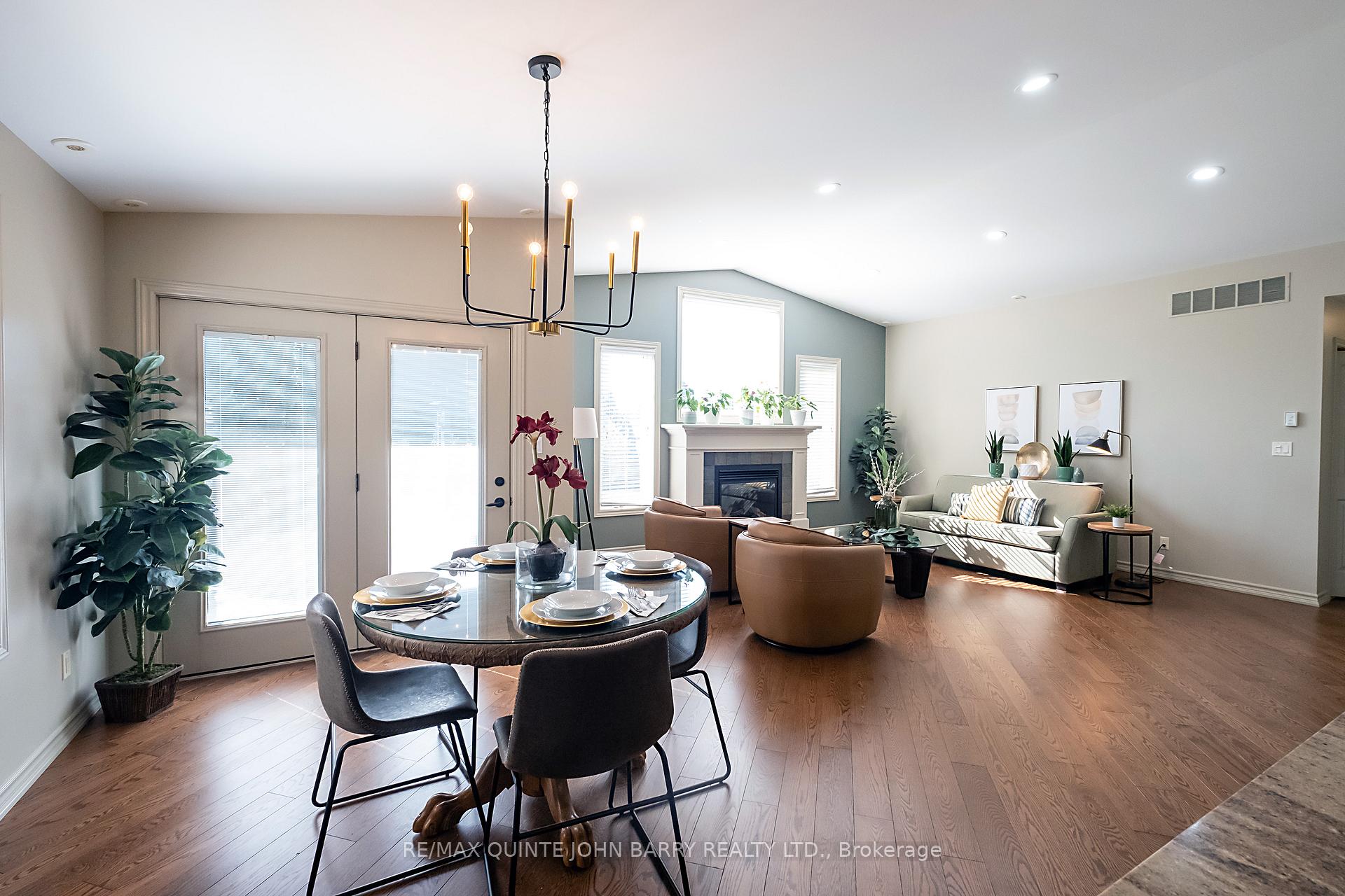Photo 15 of 4 Hickory Court, Brighton — HOMEH