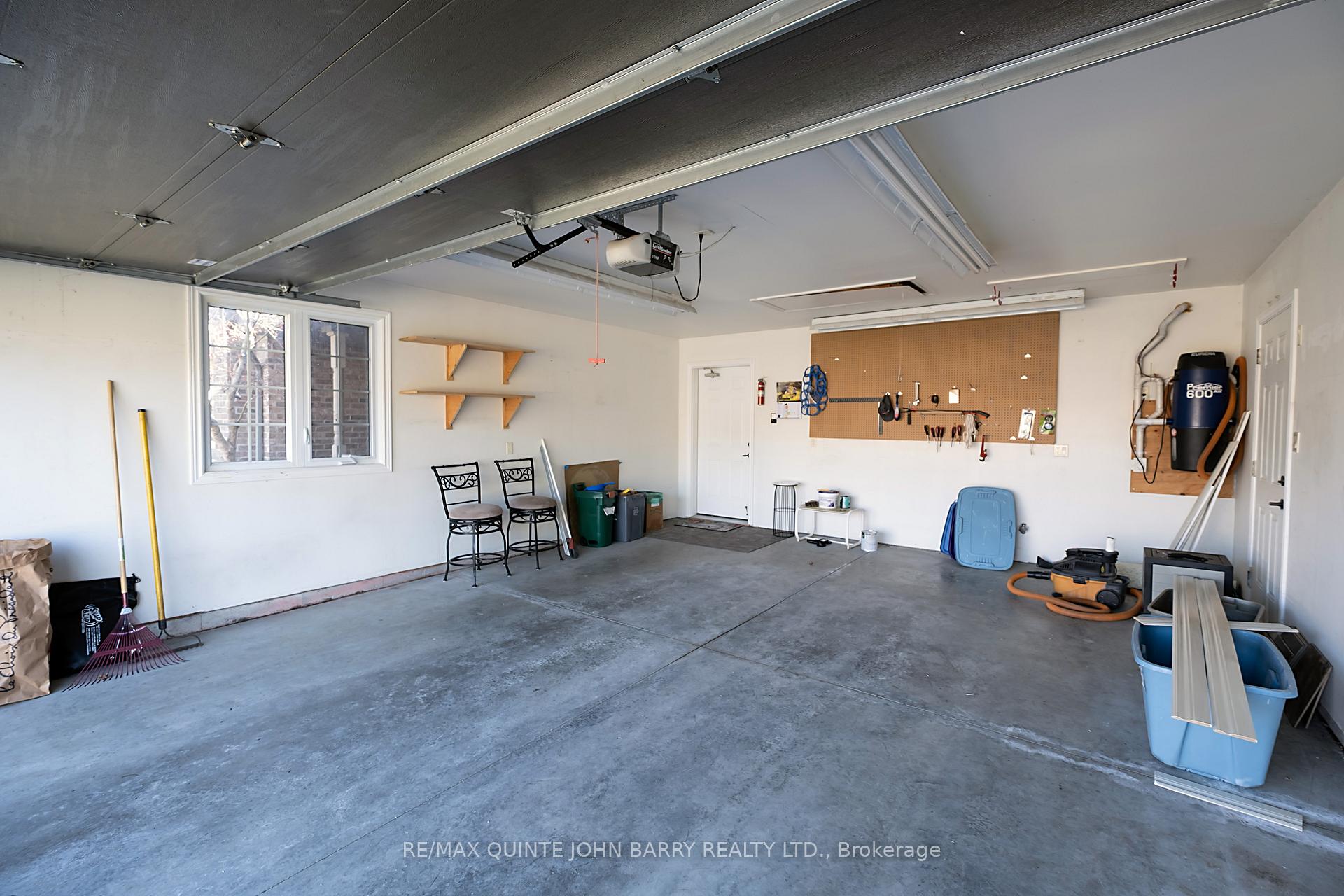 Photo 31 of 4 Hickory Court, Brighton — HOMEH