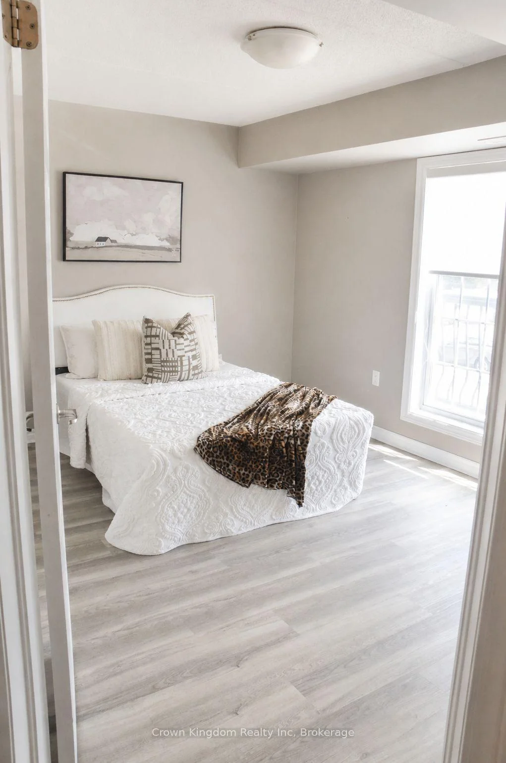 Photo 21 of Unit 212, 1360 Main Street E, Milton, Dempsey — HOMEH