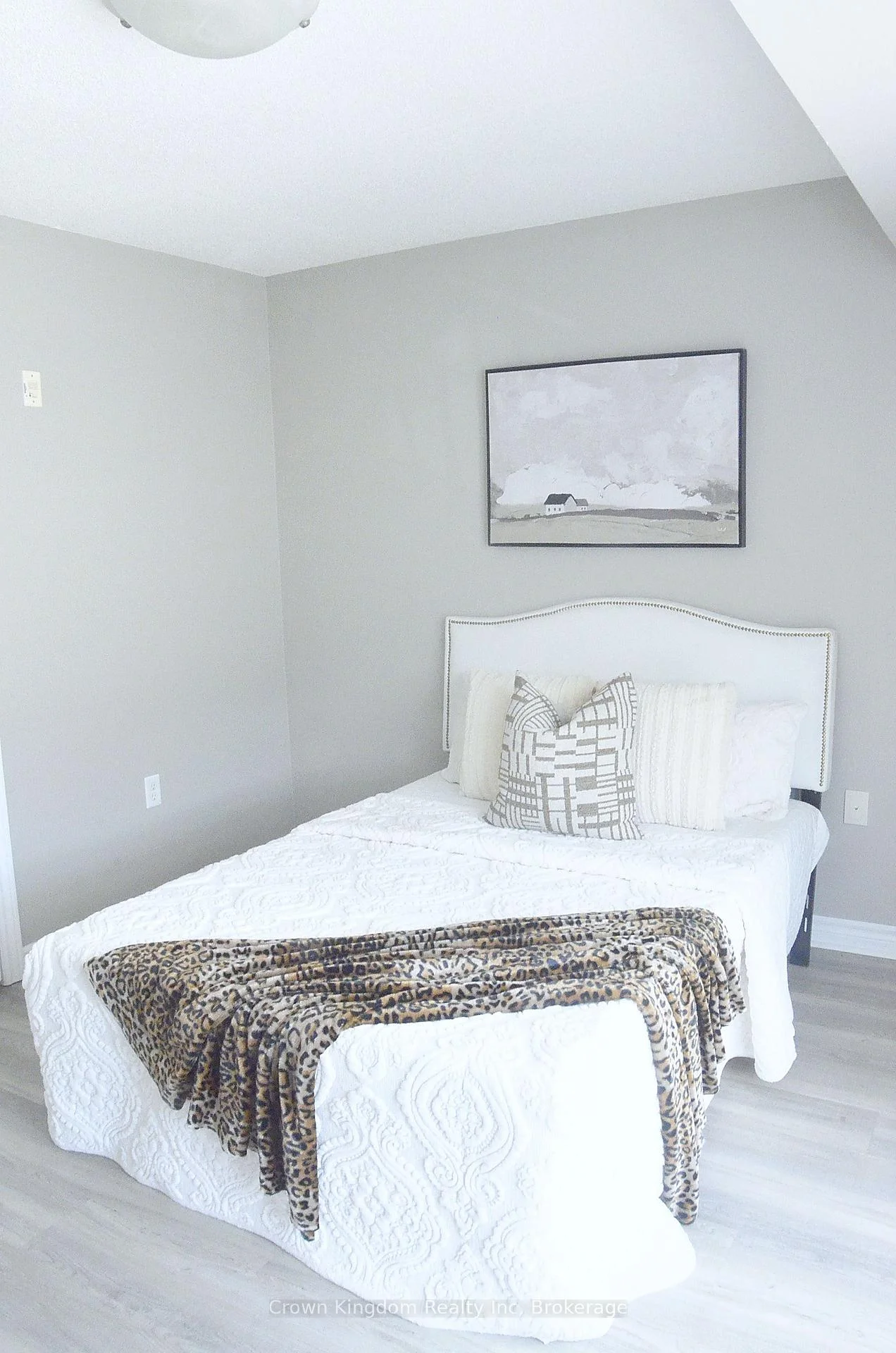 Photo 22 of Unit 212, 1360 Main Street E, Milton, Dempsey — HOMEH