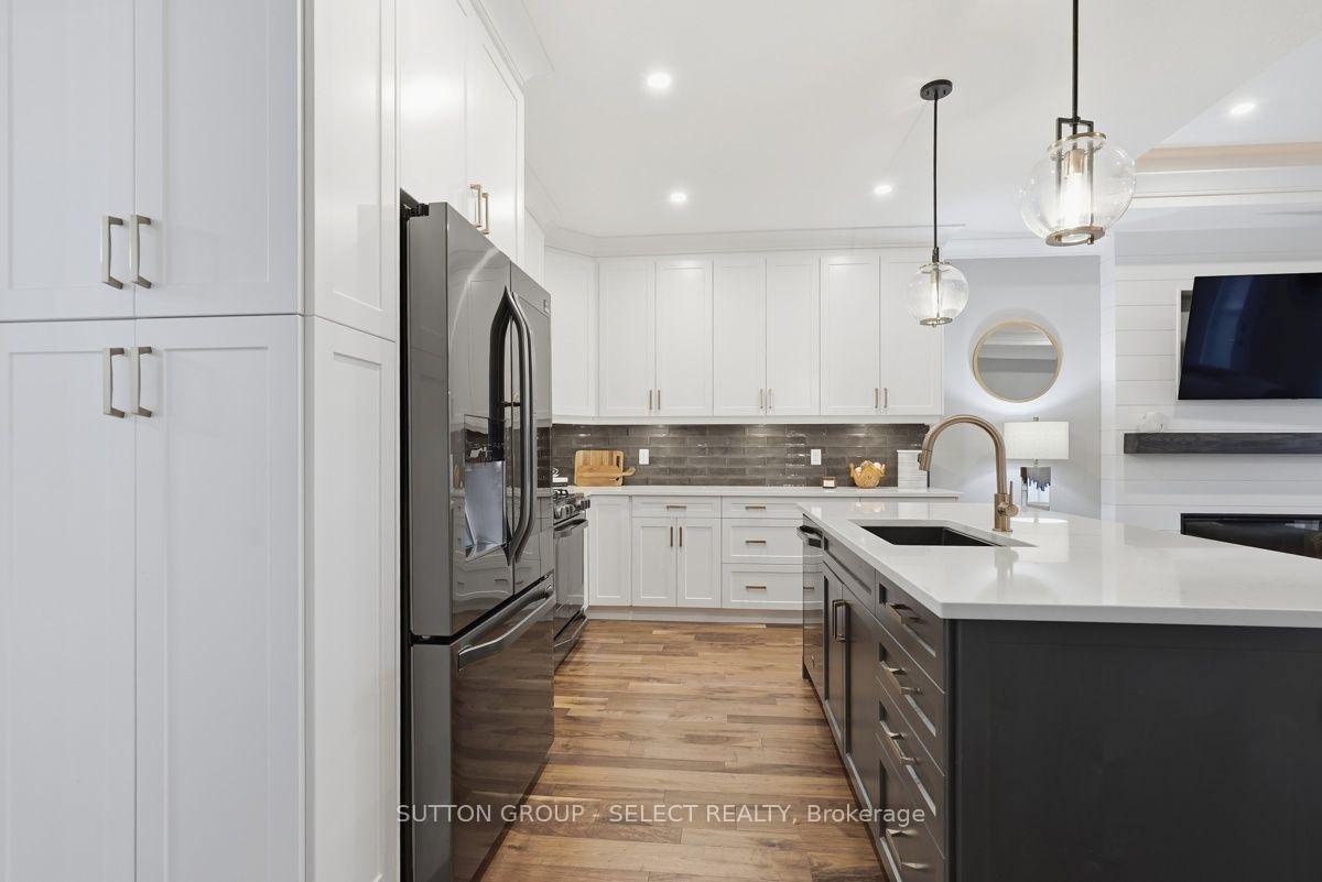 Photo 8 of Unit 54, 159 Collins Way, Strathroy-Caradoc, SE — HOMEH