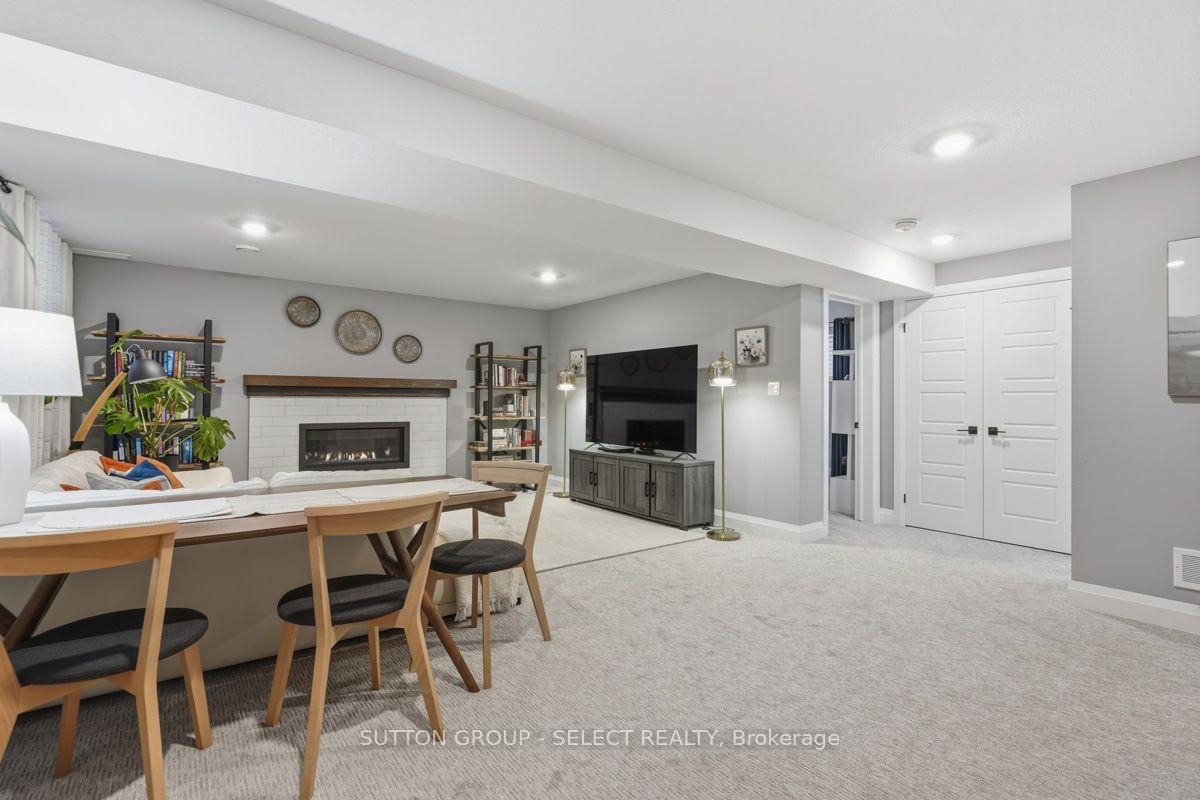 Photo 24 of Unit 54, 159 Collins Way, Strathroy-Caradoc, SE — HOMEH
