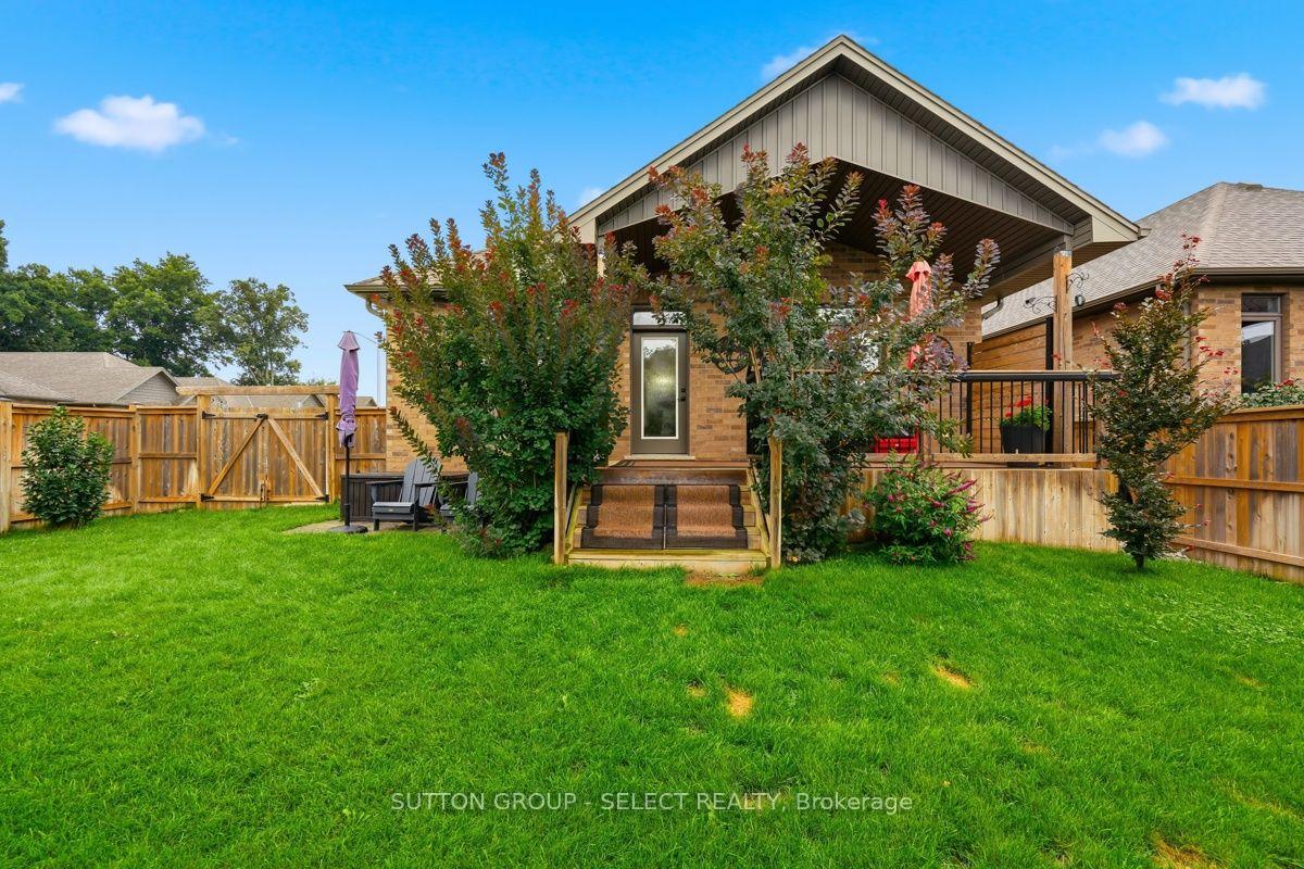 Photo 36 of Unit 54, 159 Collins Way, Strathroy-Caradoc, SE — HOMEH