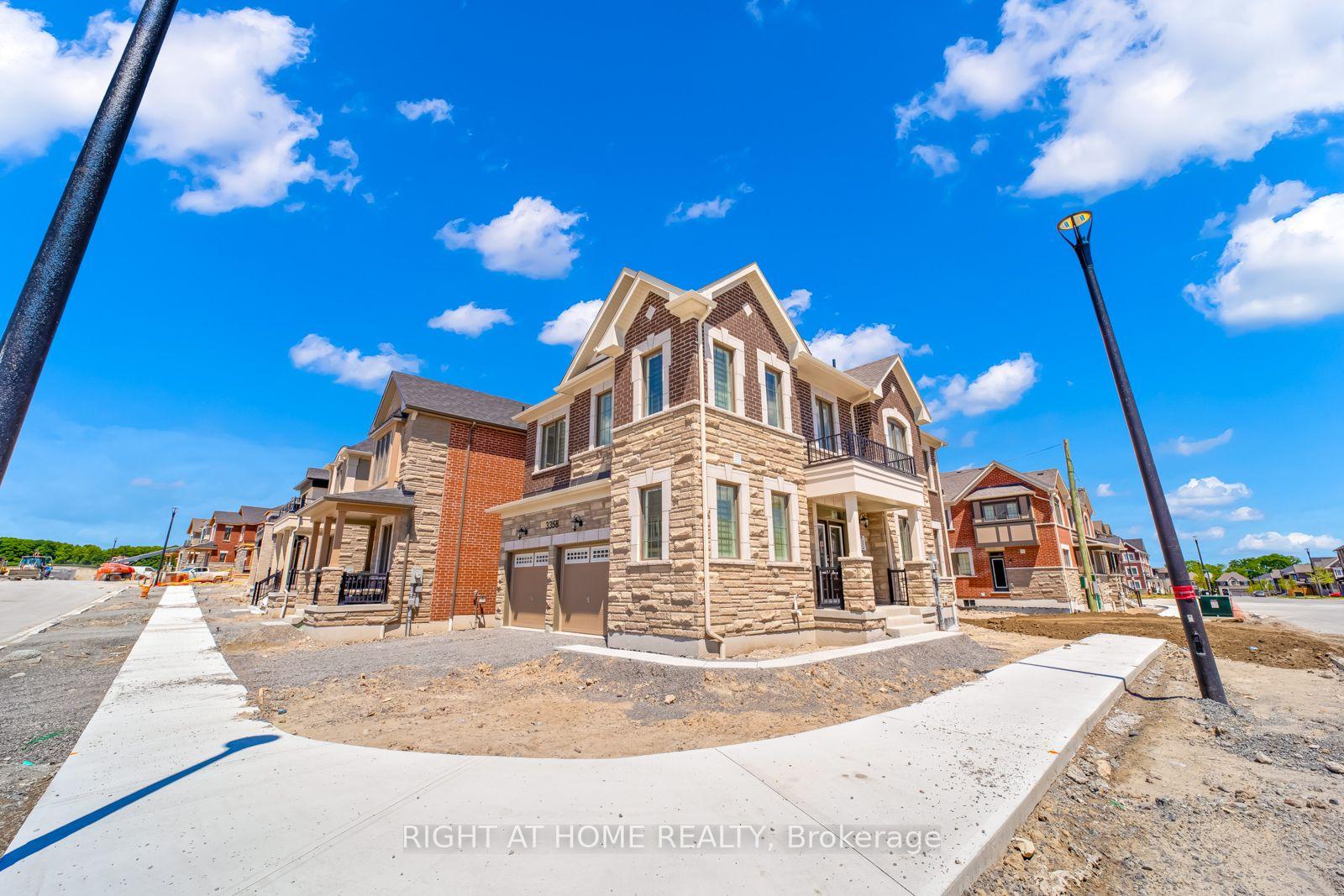 Photo 3 of 3358 Marchington Square, Pickering, Rural Pickering — HOMEH