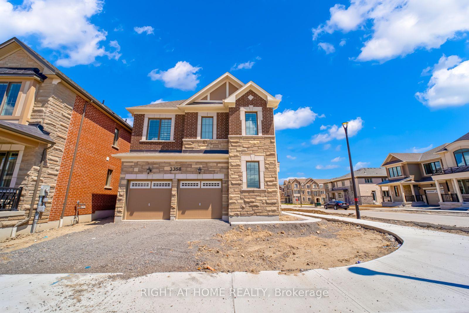 Photo 4 of 3358 Marchington Square, Pickering, Rural Pickering — HOMEH