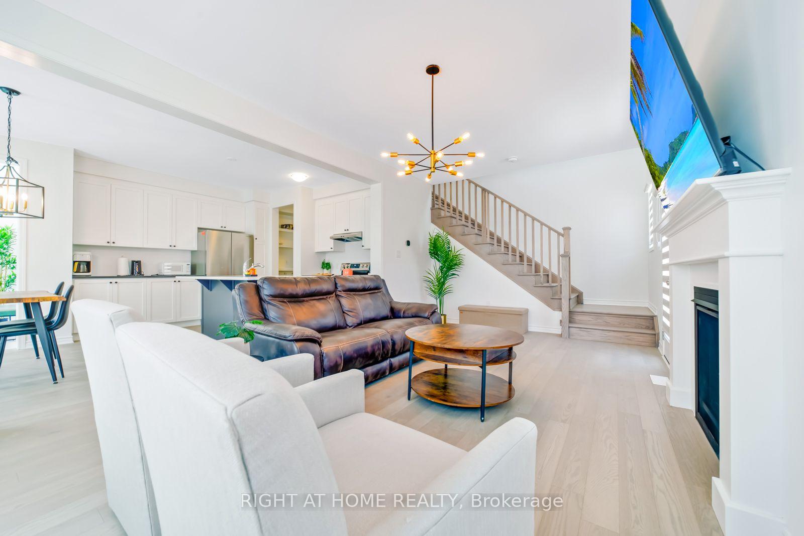 Photo 16 of 3358 Marchington Square, Pickering, Rural Pickering — HOMEH