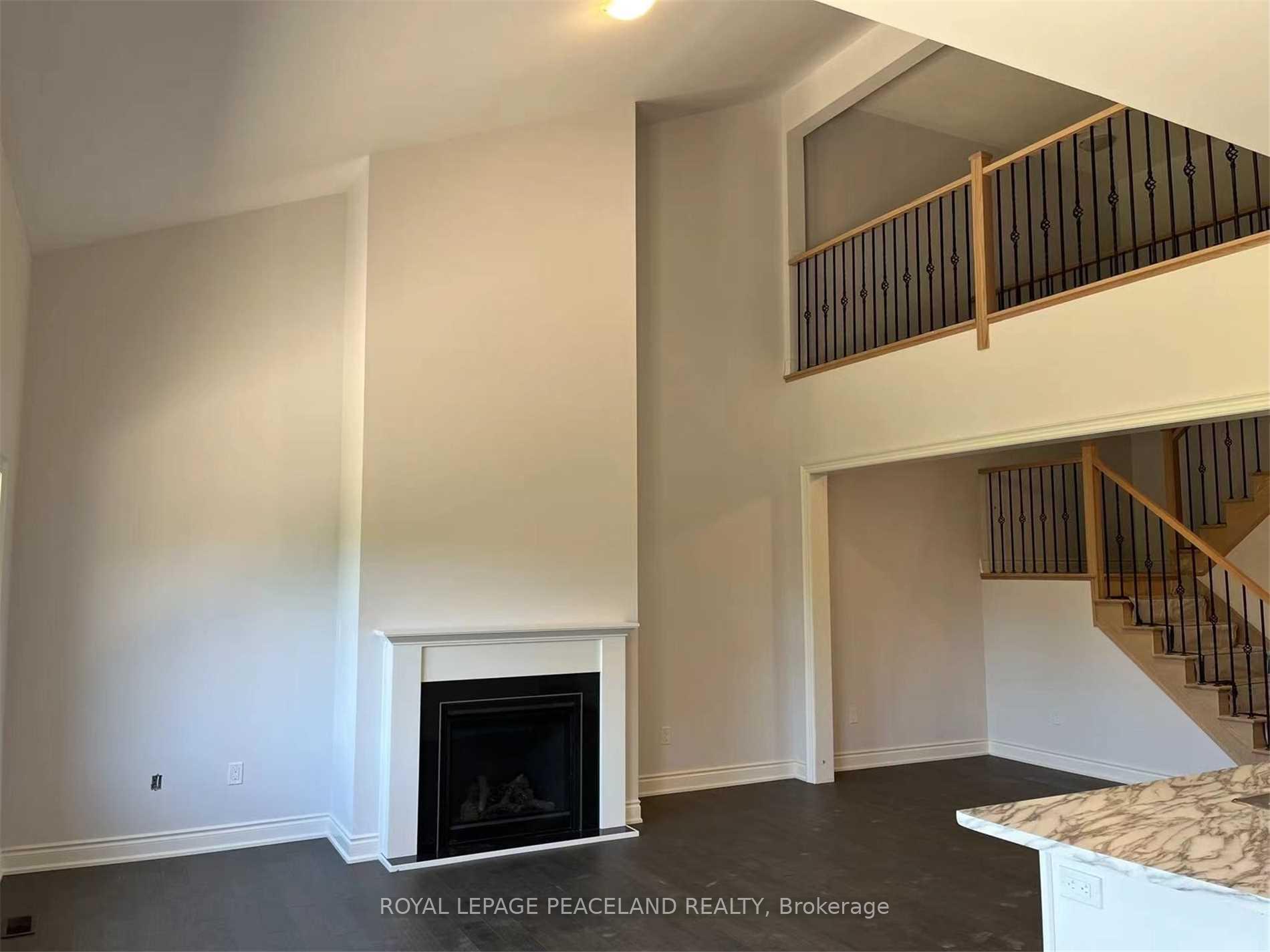 Photo 3 of 27 Ballinger Way, Uxbridge — HOMEH