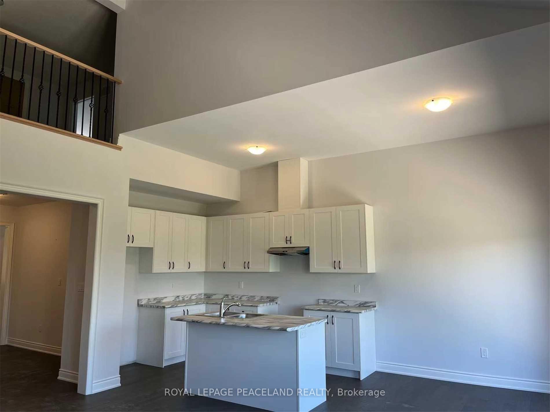 Photo 5 of 27 Ballinger Way, Uxbridge — HOMEH