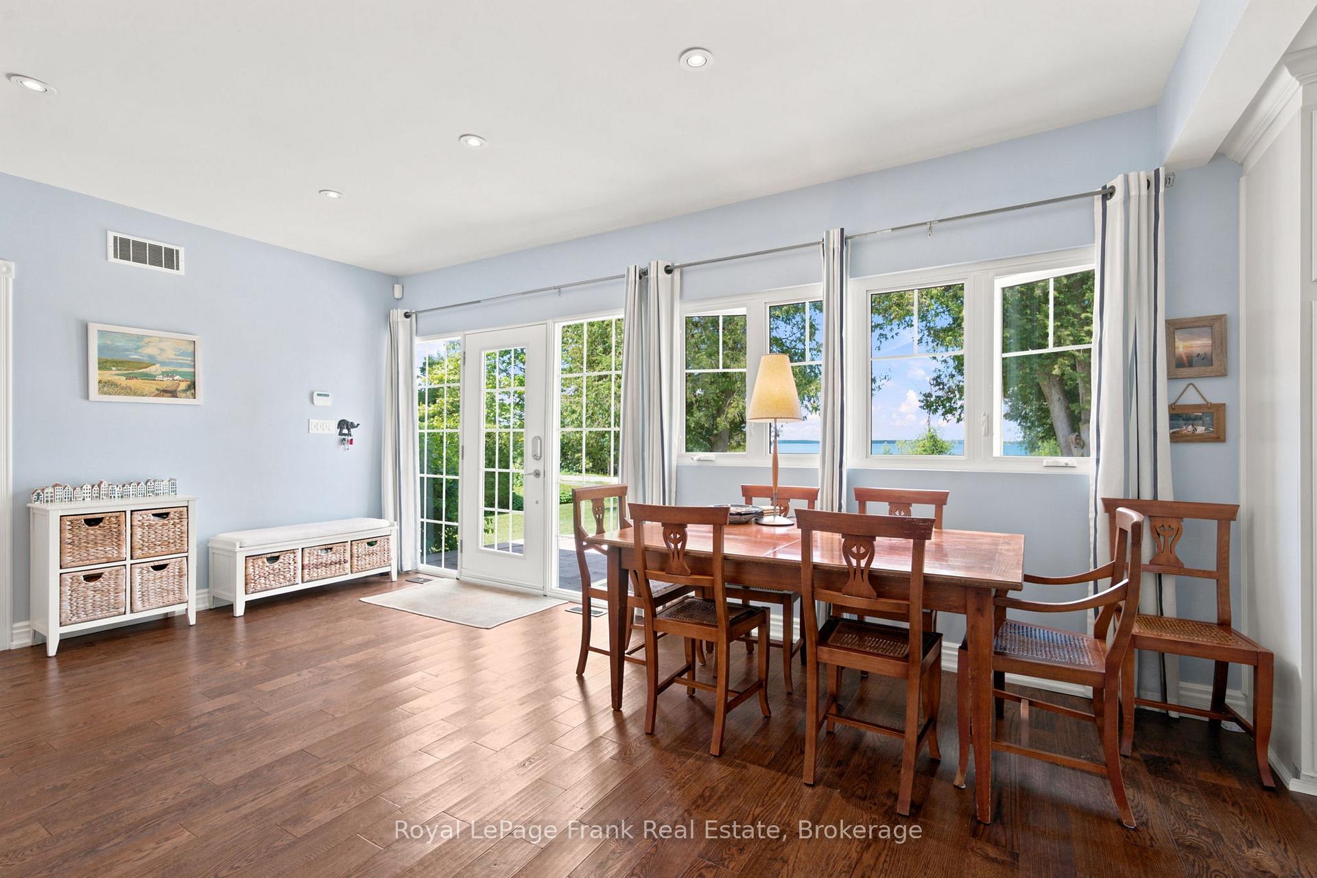 Photo 17 of 15 Lakeshore Road, Brock, Beaverton — HOMEH